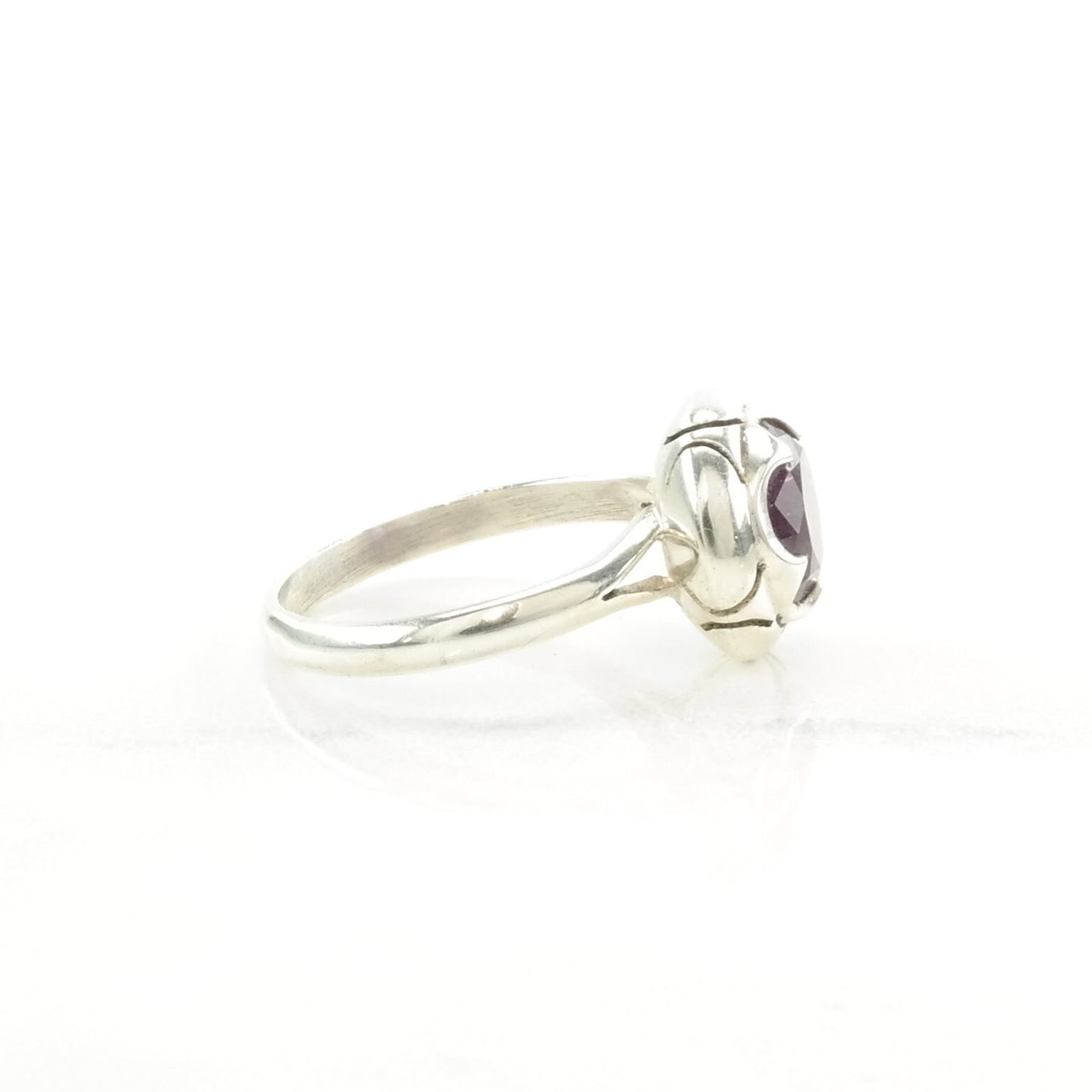 Sterling Silver Ring Amethyst Modernist Purple Size 7 3/4