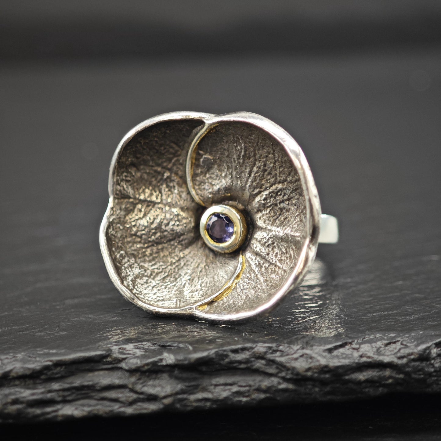Abstract Flower Amethyst Gemstone Ring Sterling Silver Size 5 1/2 R6032