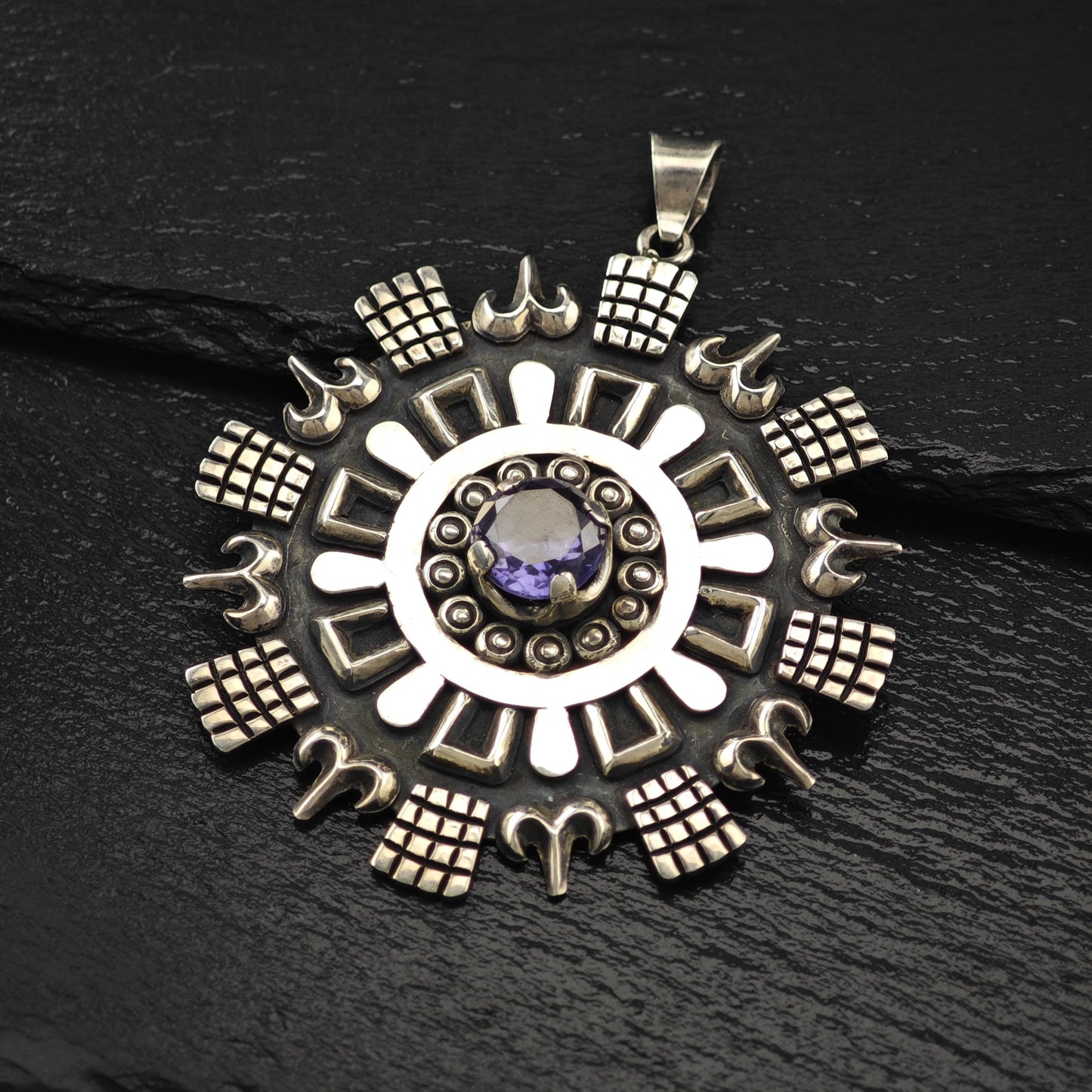 Lg Color Change Corrundum Mexican Pendant Sterling Silver P2827