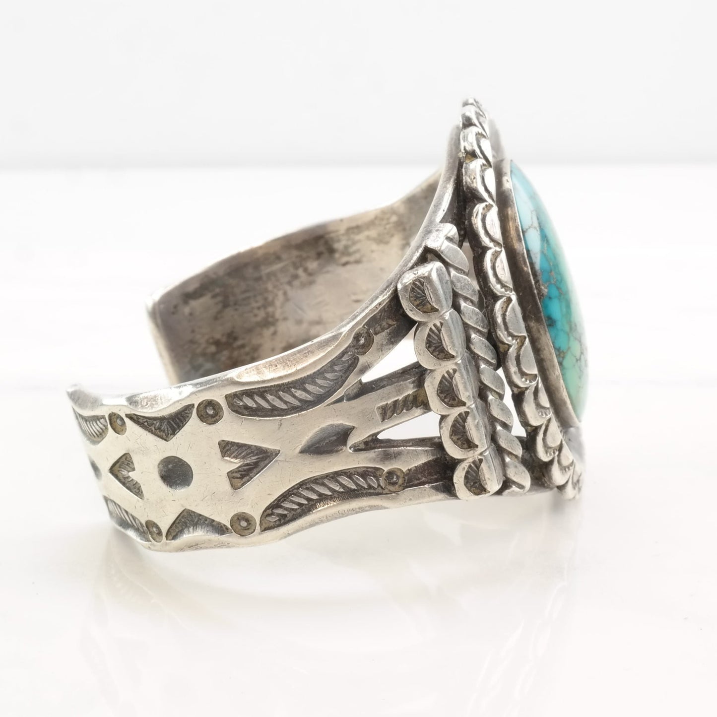 Native American Sterling Silver Turquoise Oval Spiderweb Ingot Heavy Stamping Cuff Bracelet