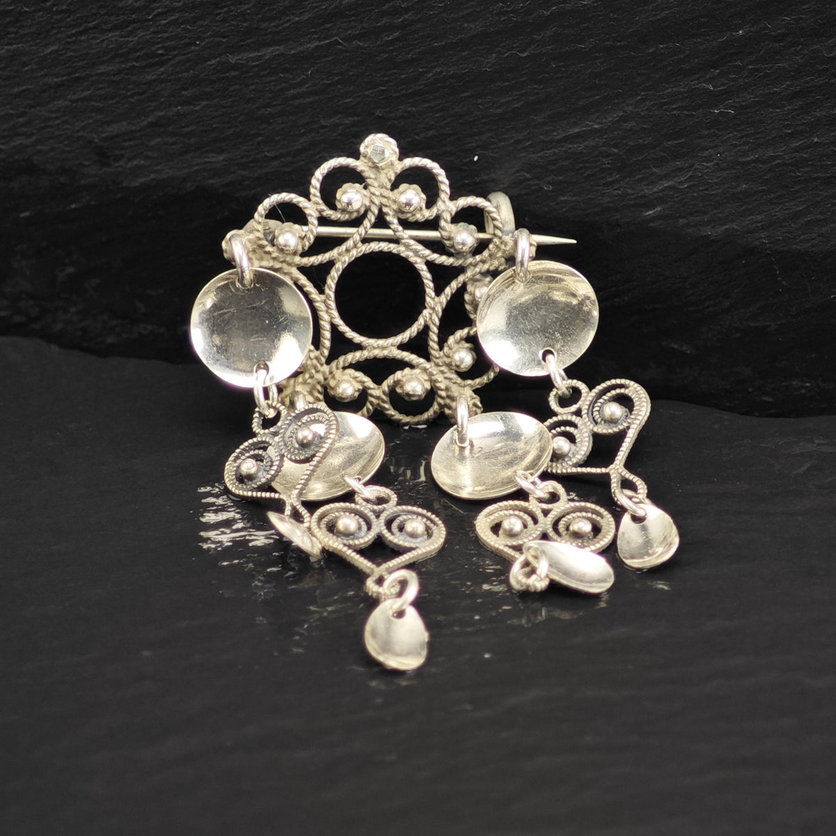 Scandinavian Dangle Hearts Sterling Silver Brooch B2266