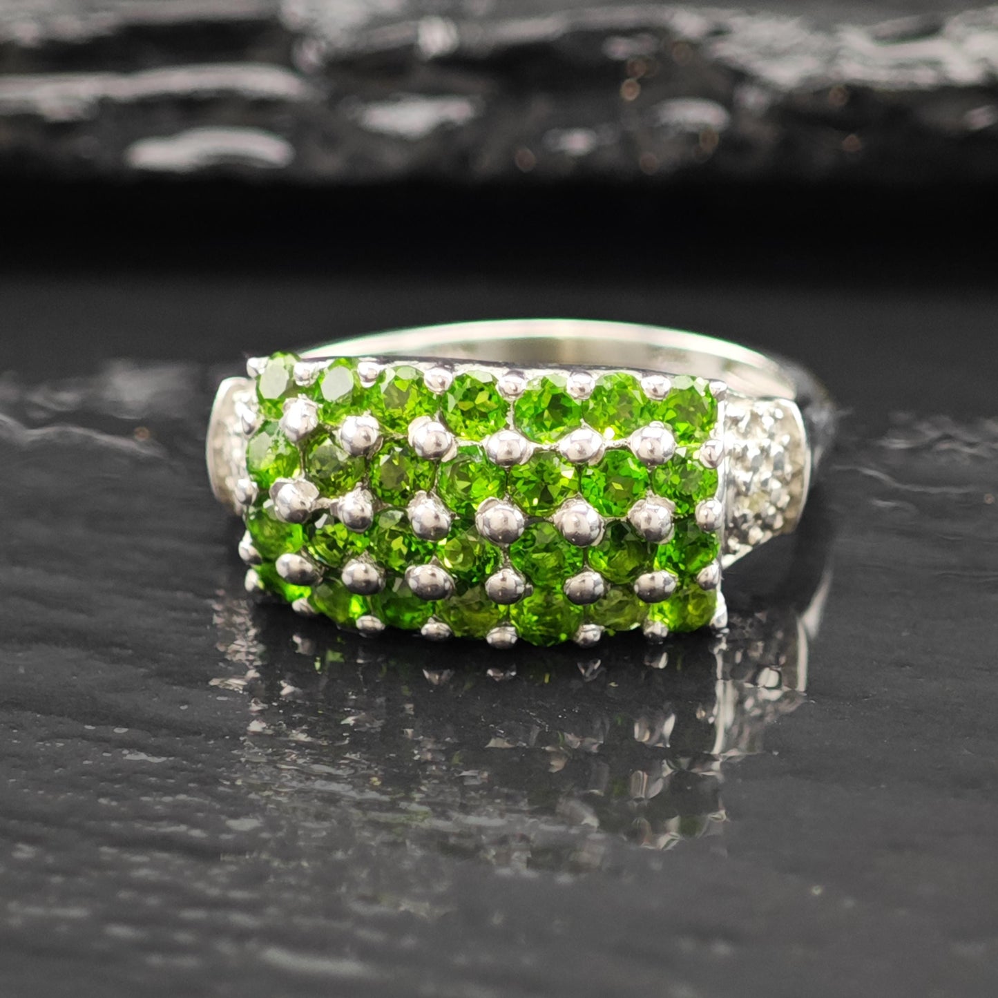 Sterling Silver Ring Green Diopside Gemstone Size 8 R6248
