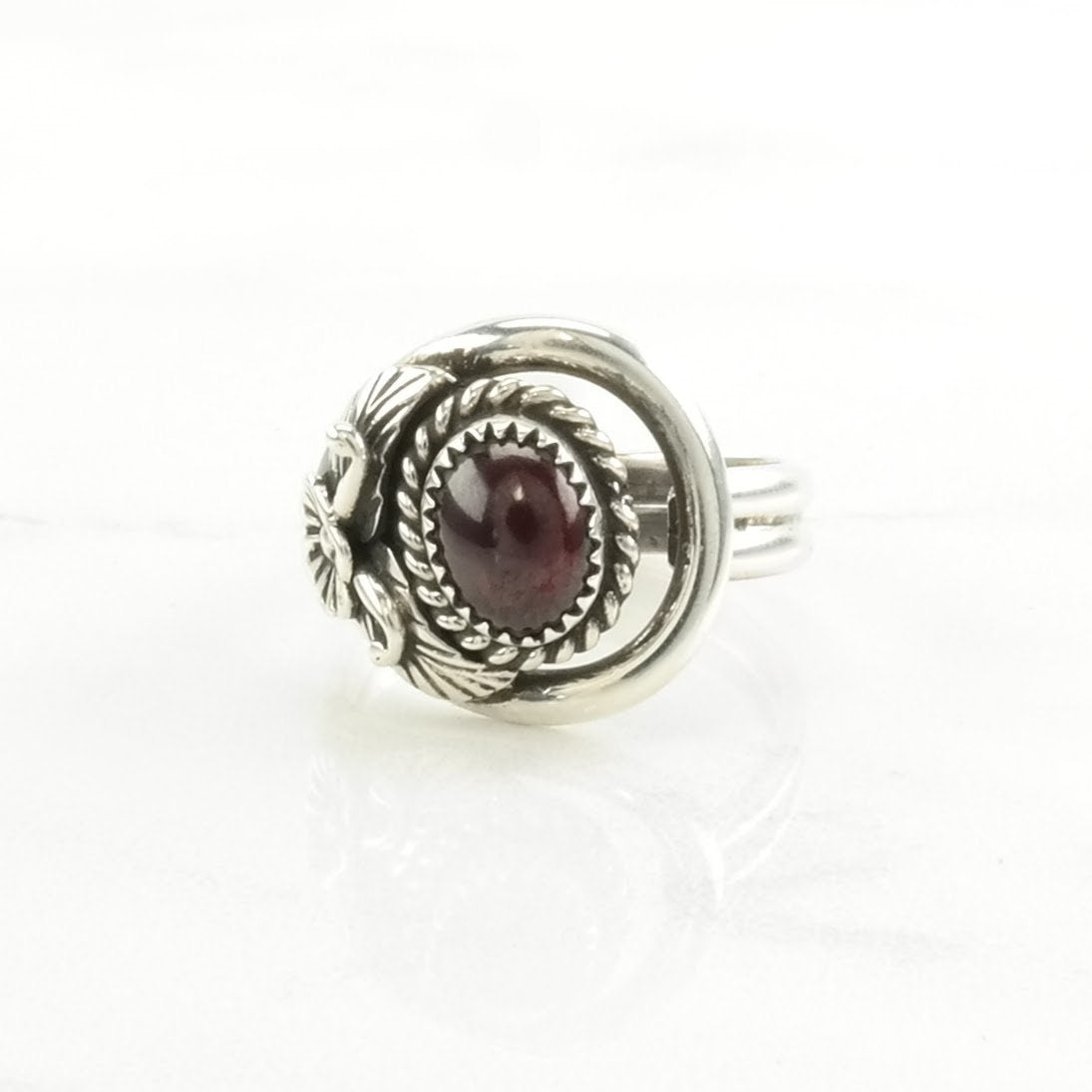 Silver Garnet Ring Floral Sterling Red Size 5 1/2