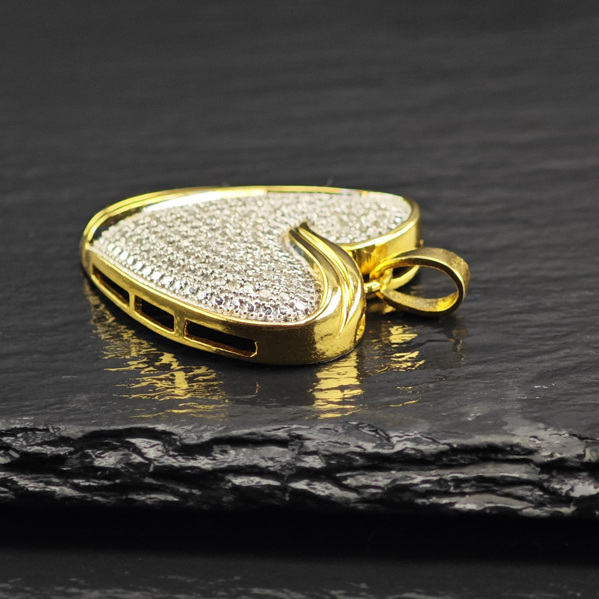 1/2 cttw Pave Diamond Gold-Plated Heart Pendant P3114
