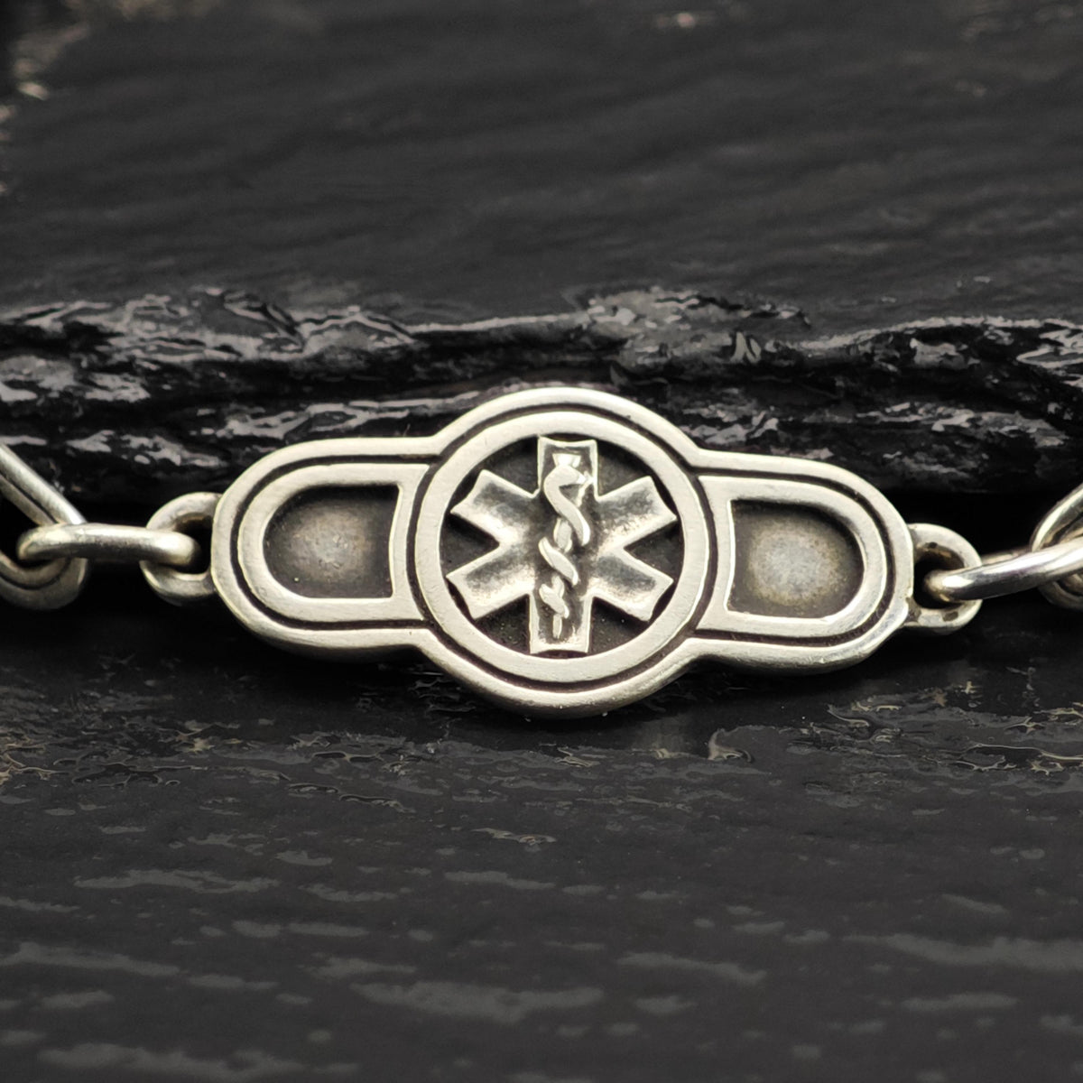 Vintage James Avery Medical Alert Sterling Silver Bracelet Sz 7" BR3162