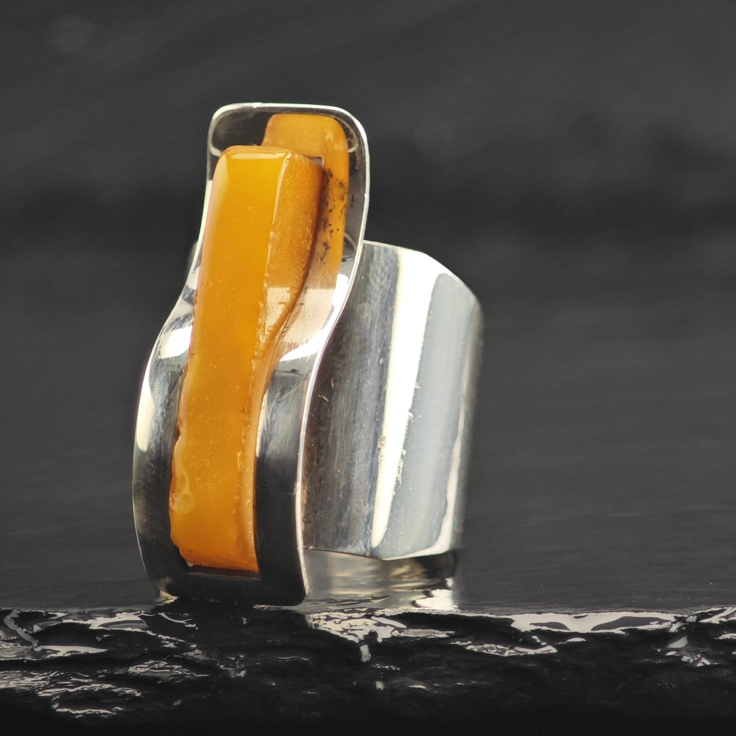 Modernist Butterscotch Amber Ring Sterling Silver Open Band Sz 8 R6683