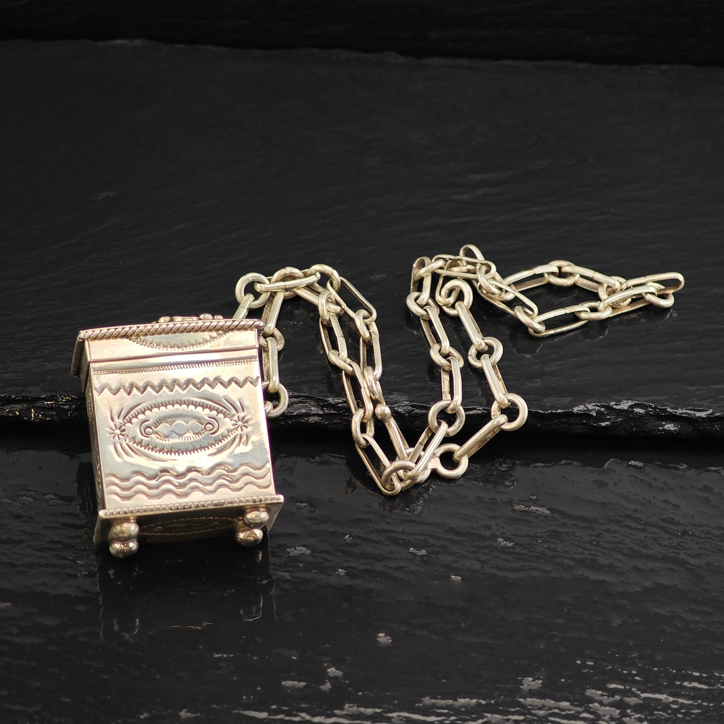 Ben Begay Trinket Box, Stamped Sterling Silver, Feather Necklace N1630