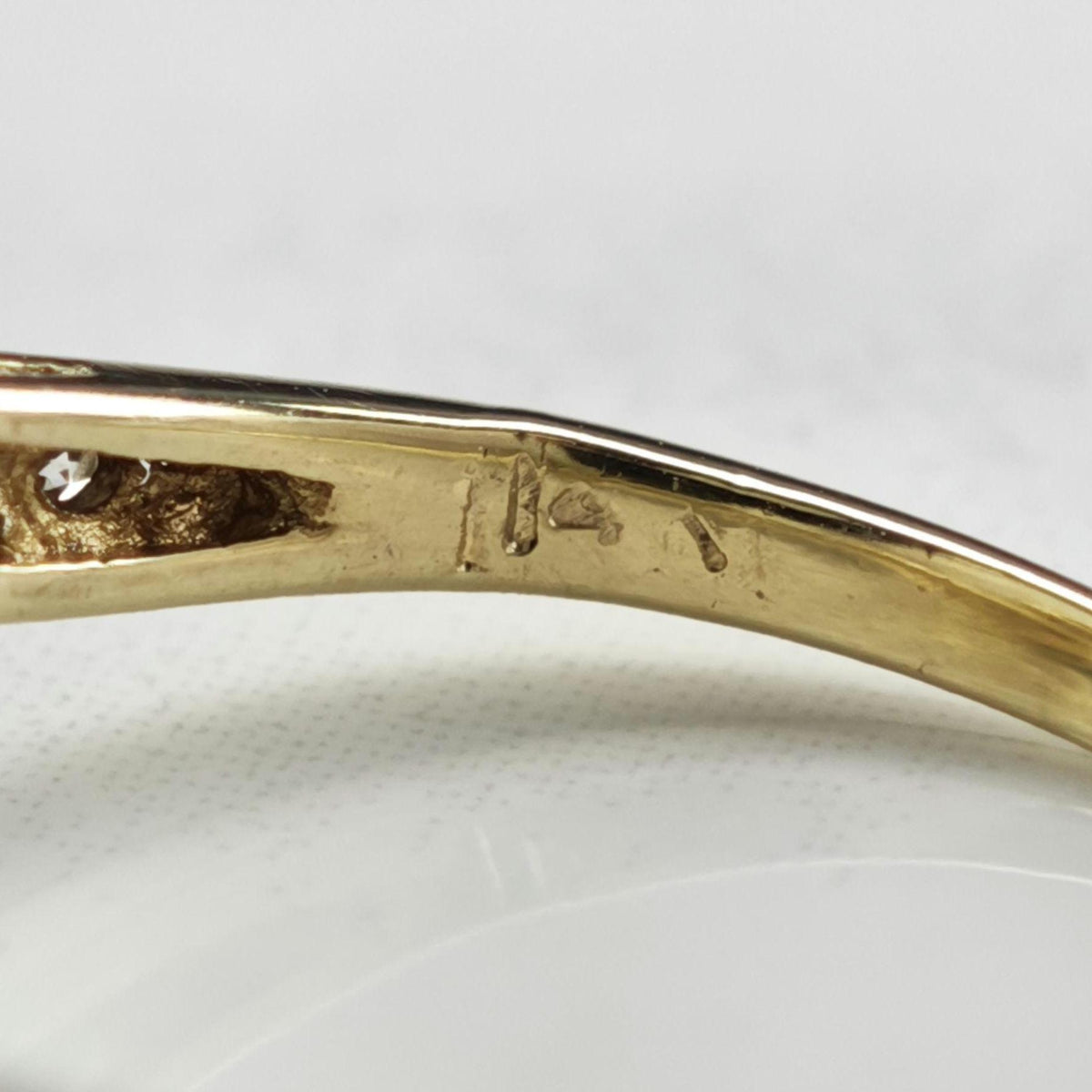 Lab Ruby & Diamond 14K Gold Ring Sz 5 1/4 R6803