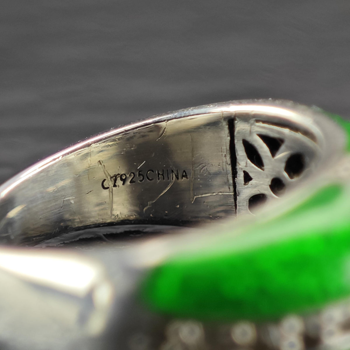 Hallmark Green Enamel CZ Sterling Silver Ring Sz 6 R6824