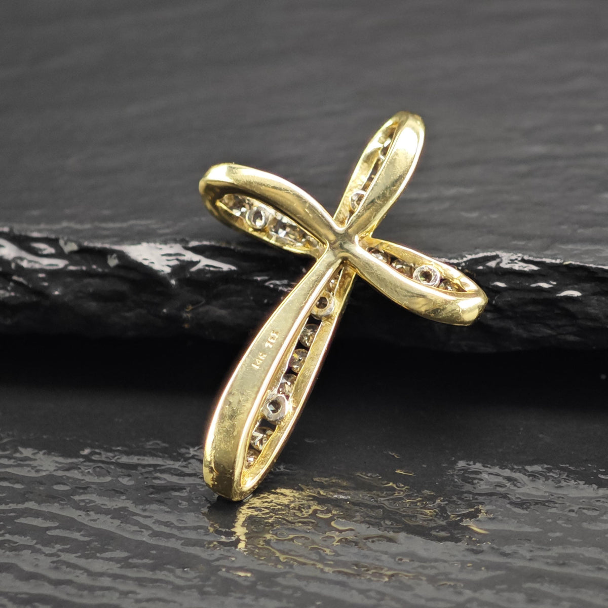1/3 cttw Diamond 14K Gold Cross Pendant P3106