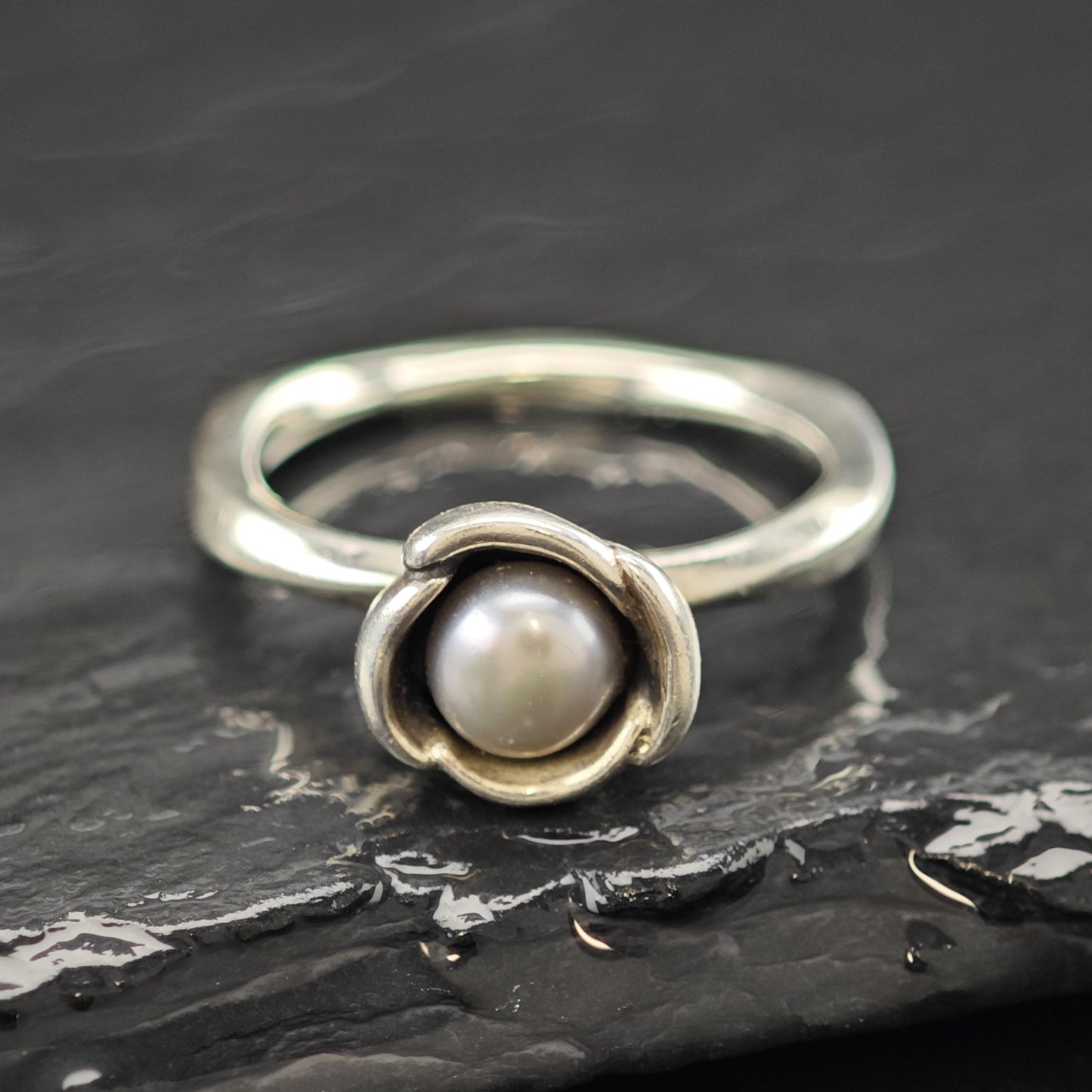 Pandora Grey Pearl Floral Ring Sterling Silver Sz 8