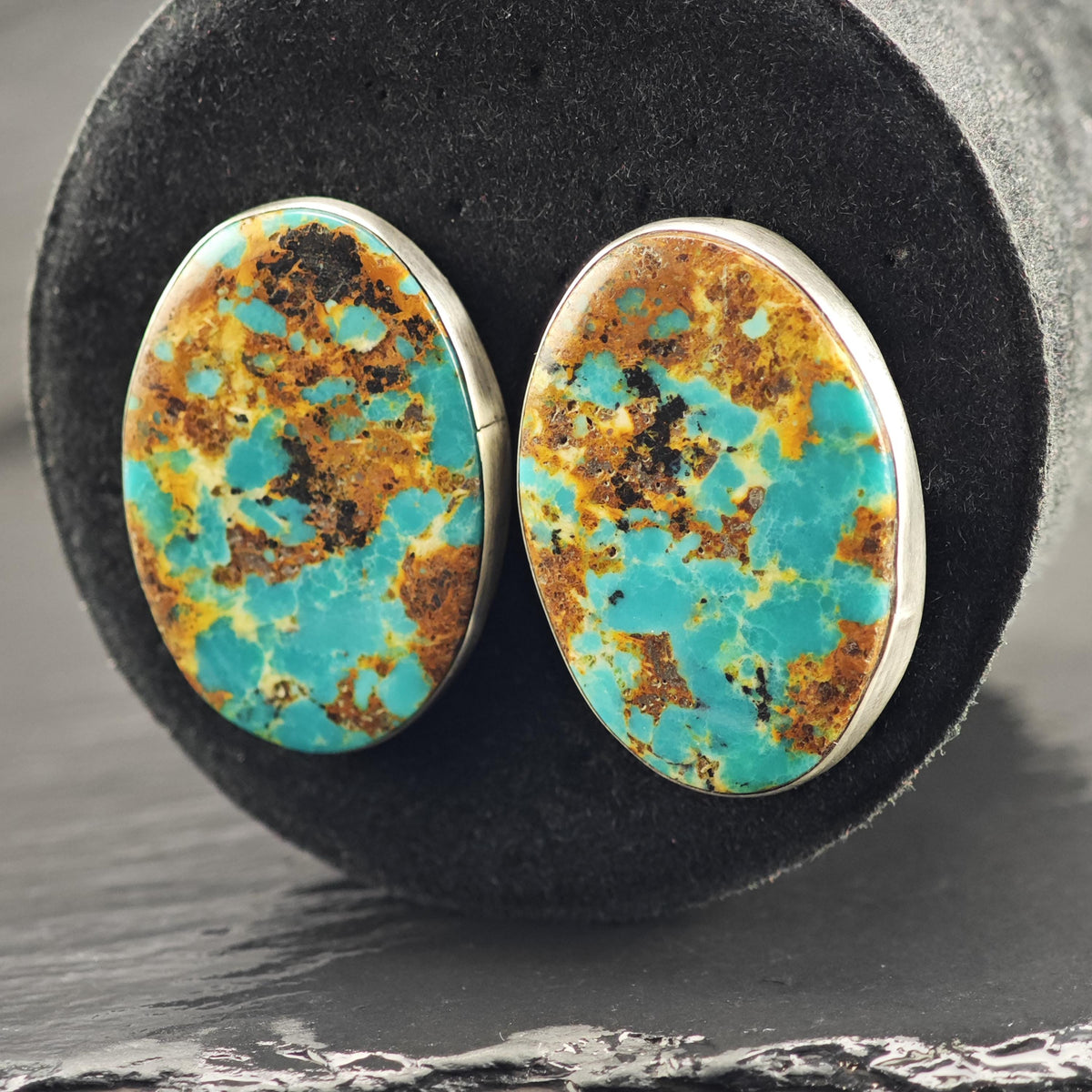 Vintage Navajo Spiderweb Turquoise Stud Sterling Silver Earrings ER3232