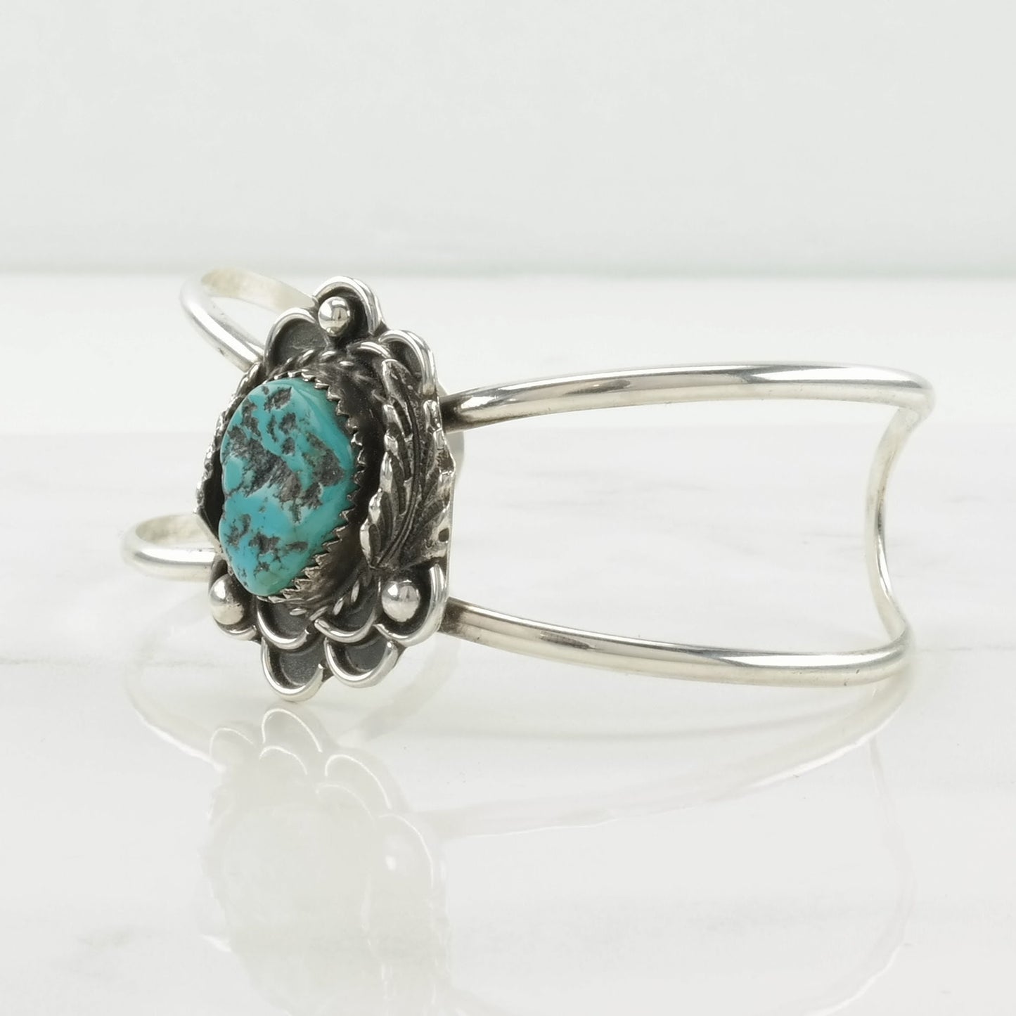 Southwest Sterling Silver Cuff Bracelet Blue Turquoise Leaf