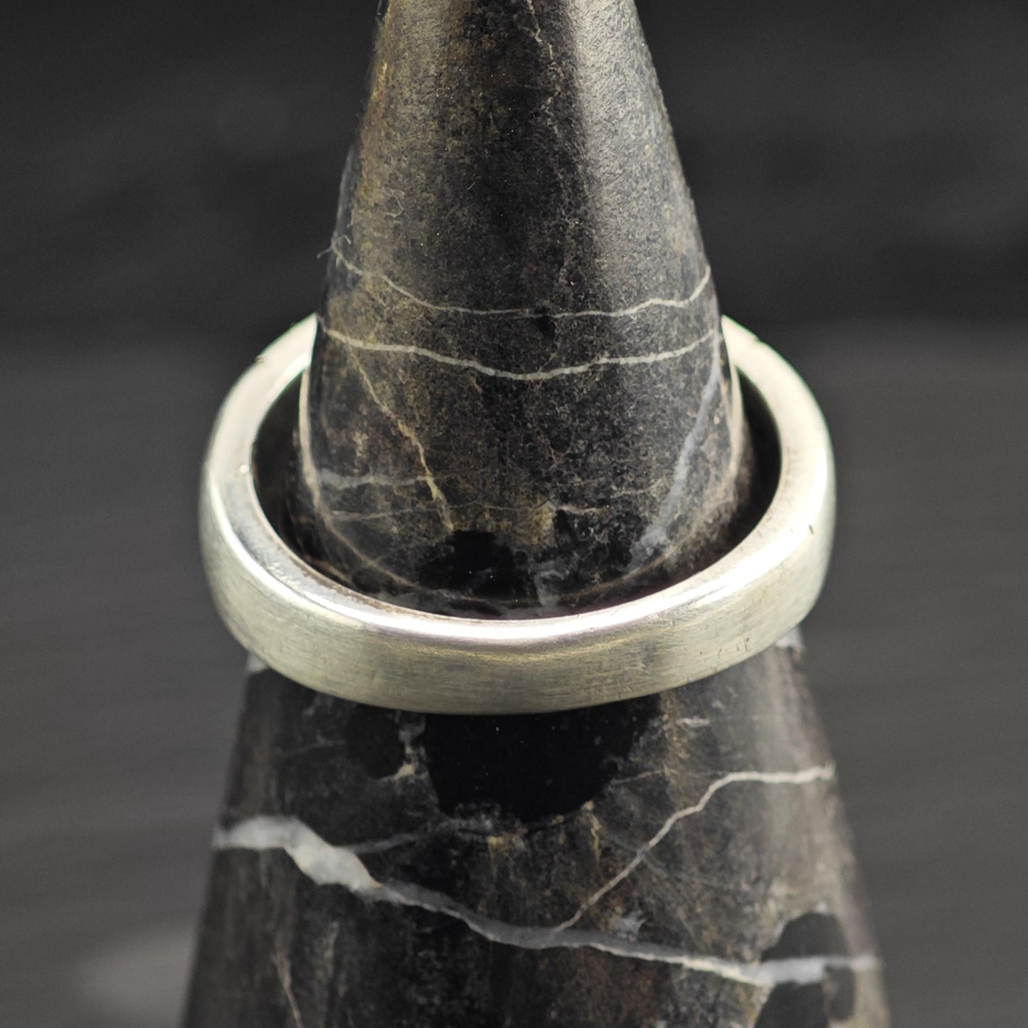 Vintage Lap Opal & Onyx Inlay Sterling Silver Ring Sz 9 3/4 R6633