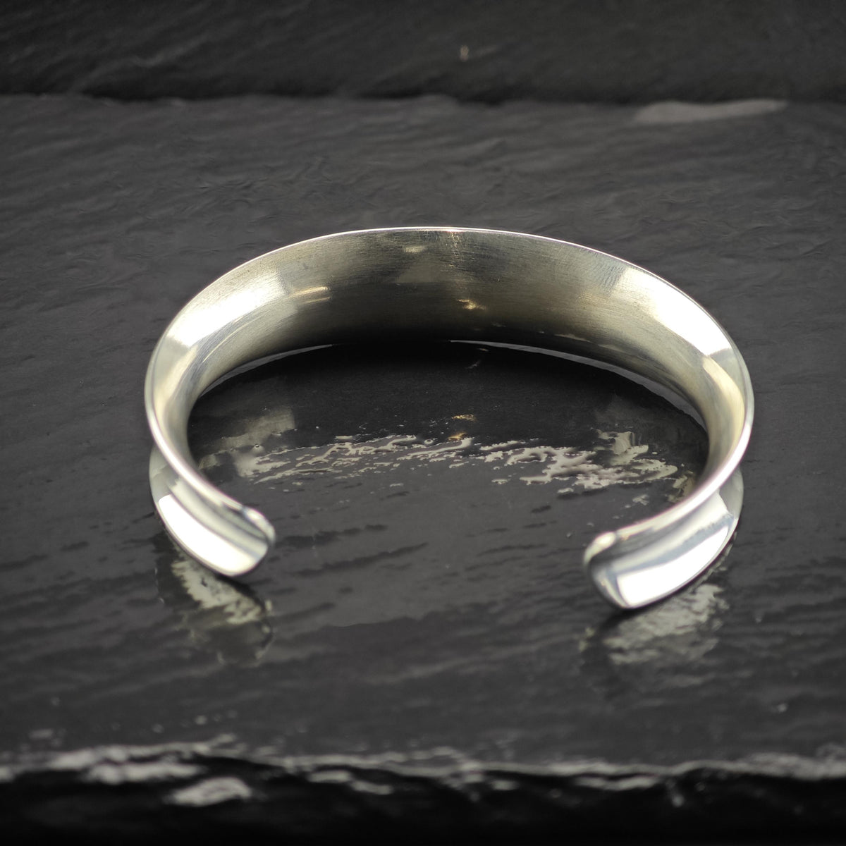 MCM Ed Levin Curved Sterling Silver Cuff Bracelet Sz 6 3/4" BR3178