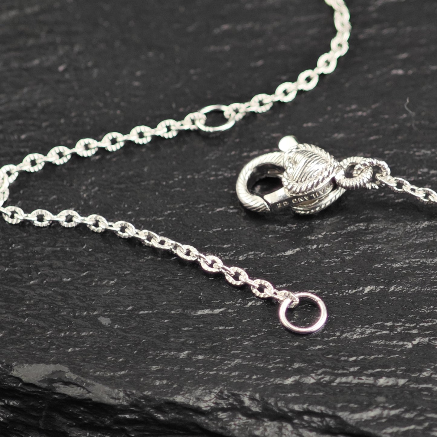 Vintage Judith Ripka DQCZ Bar Necklace Sterling Silver N2738