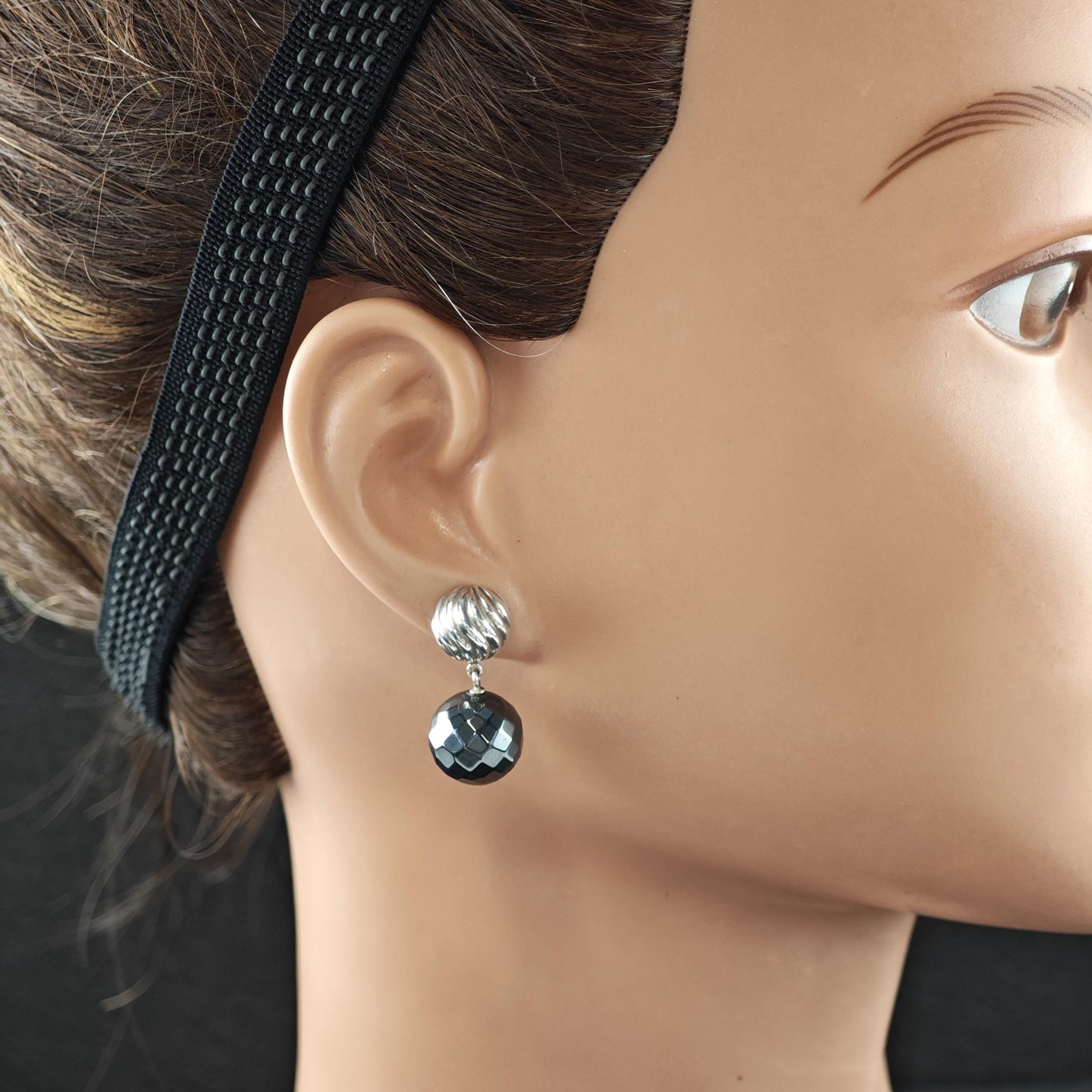 Vintage David Yurman Dark Gray Hematite Sterling Silver Stud Earrings