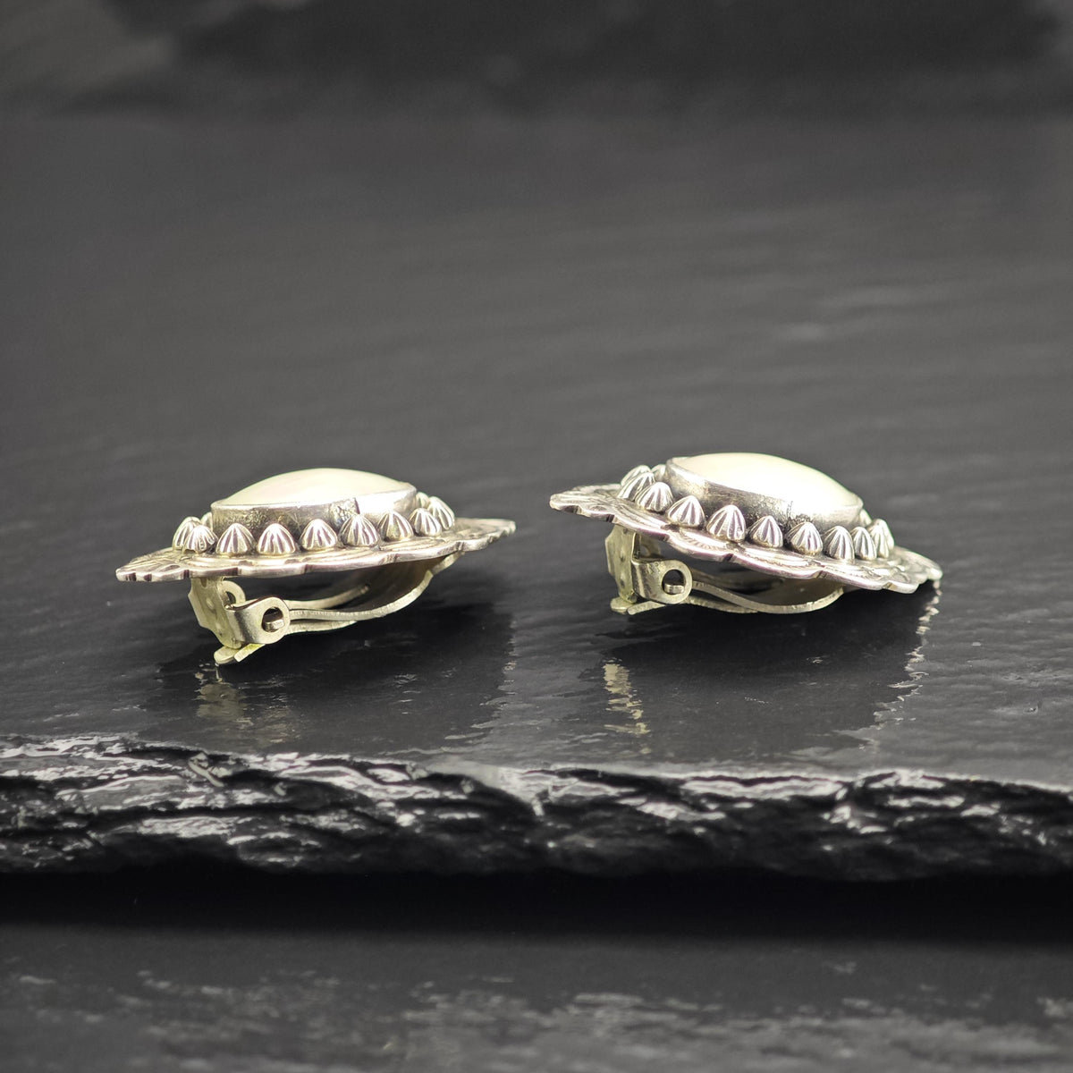 Cultured Pearl Sterling Silver Clip On Earrings ER3201