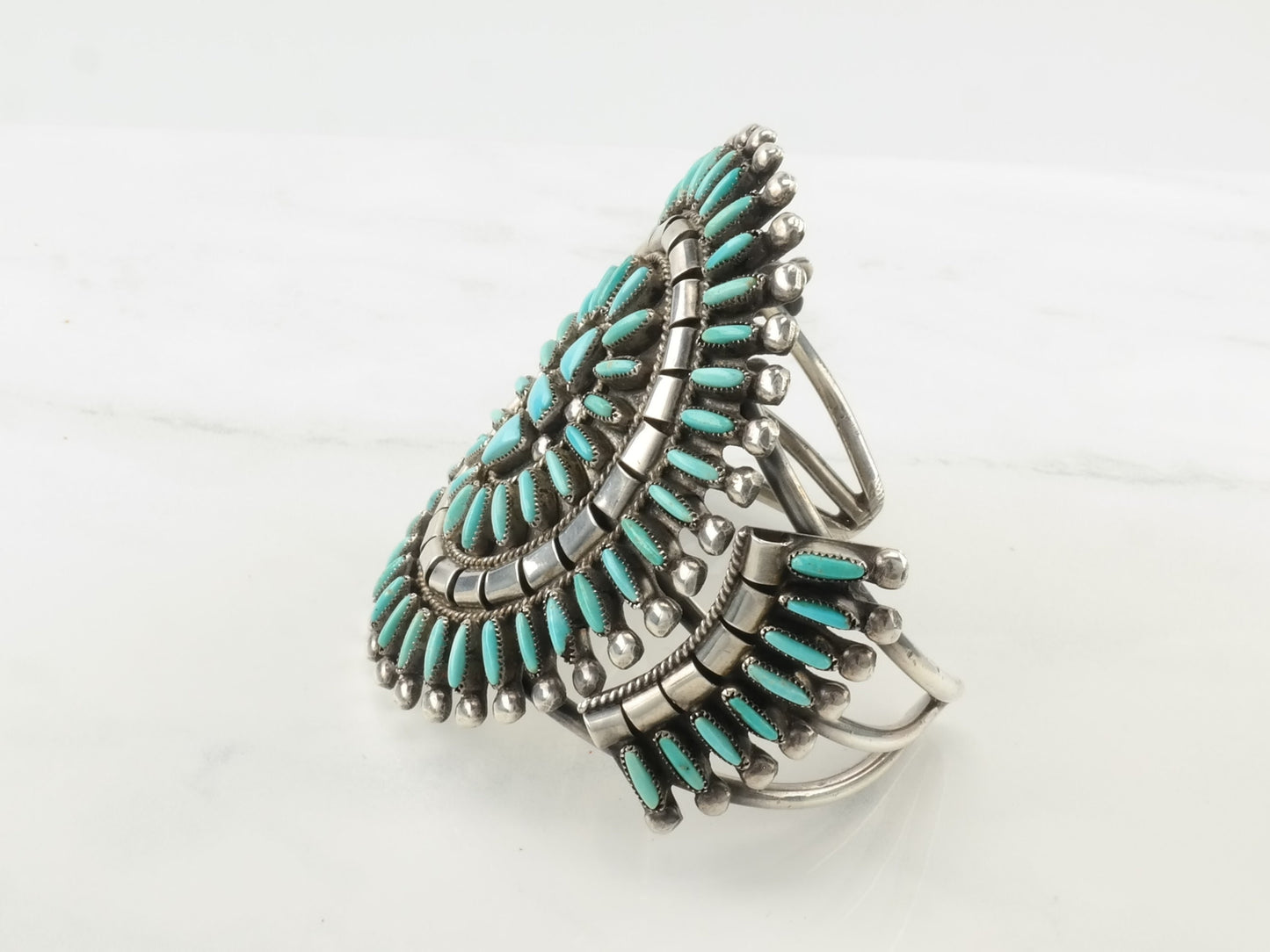 Native American Zuni Sterling Silver Cuff Bracelet Blue Turquoise Needlepoint Cluster