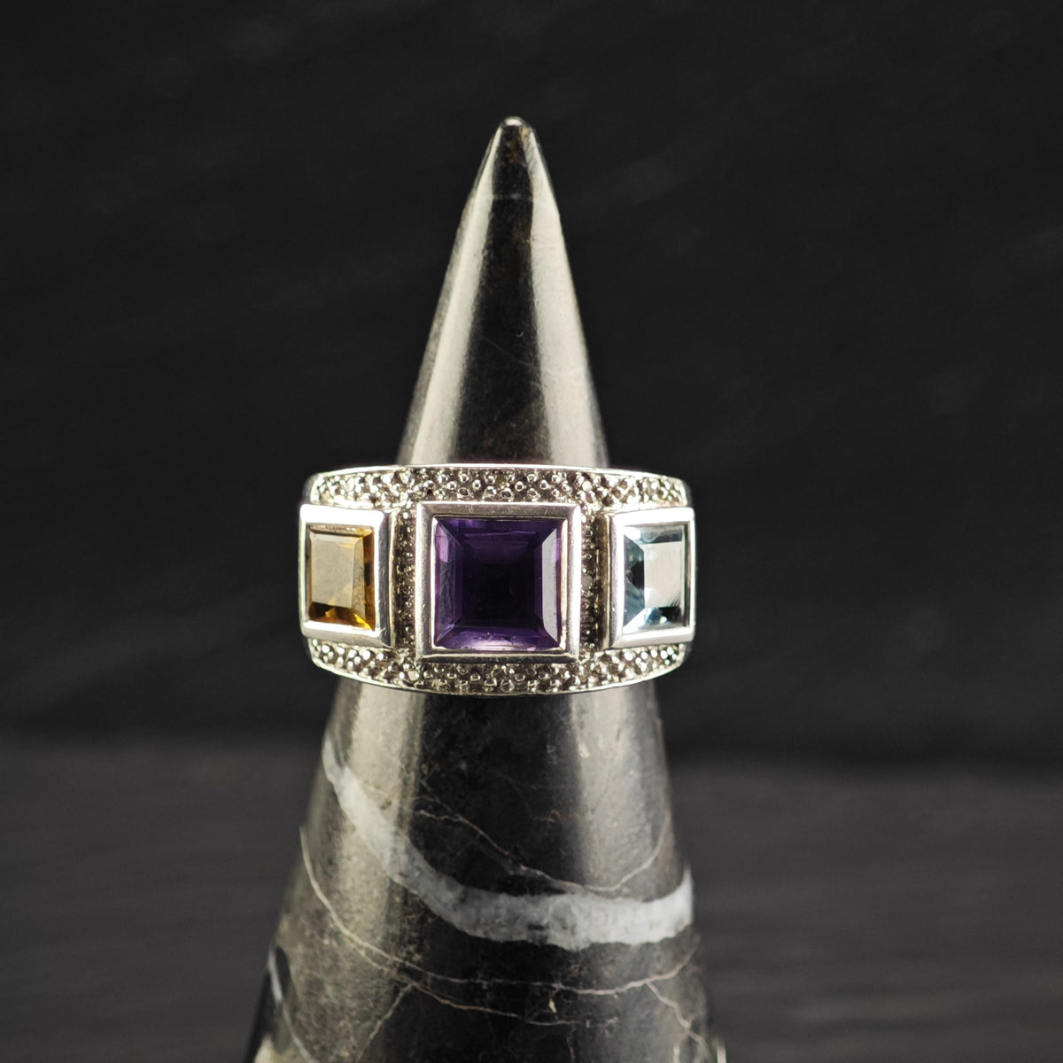 Trio Band Diamond Chips Sterling Silver Ring Sz 6 R6826