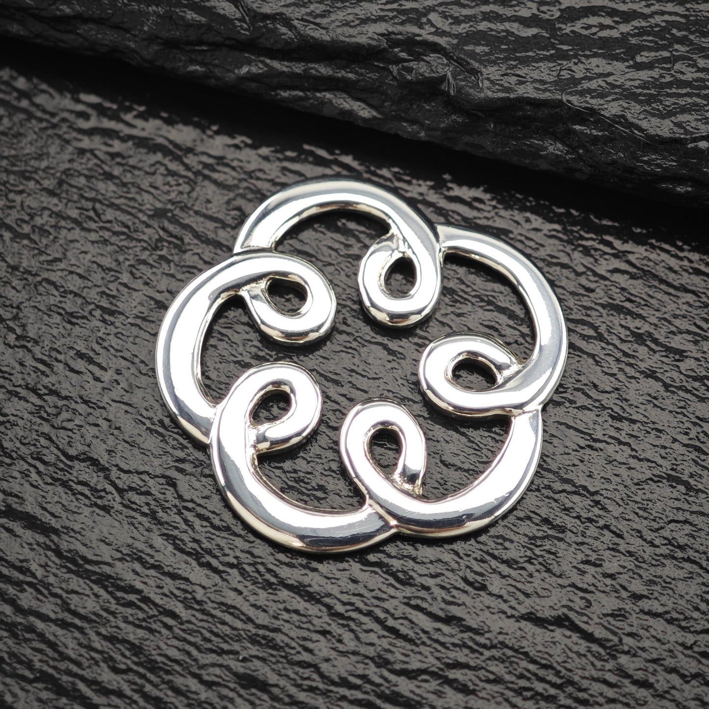 Sterling Silver Pendant:  Floral Design - Tous 925 P2801