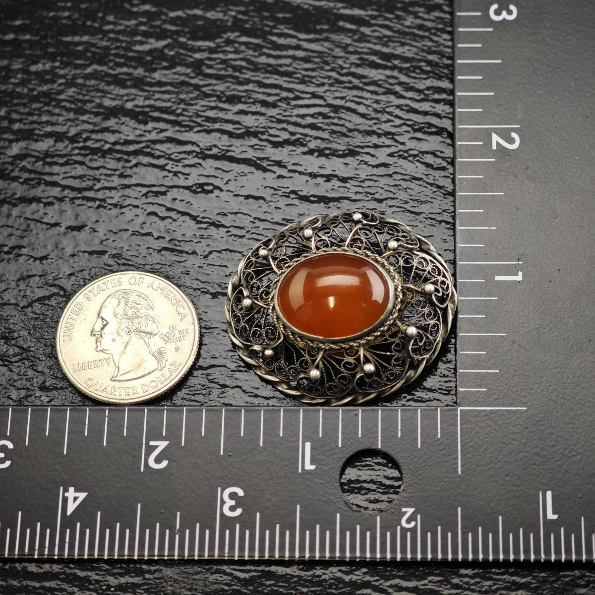 Finland 1970 Carnelian Cabochon, Filigree Sterling Silver Brooch B2264