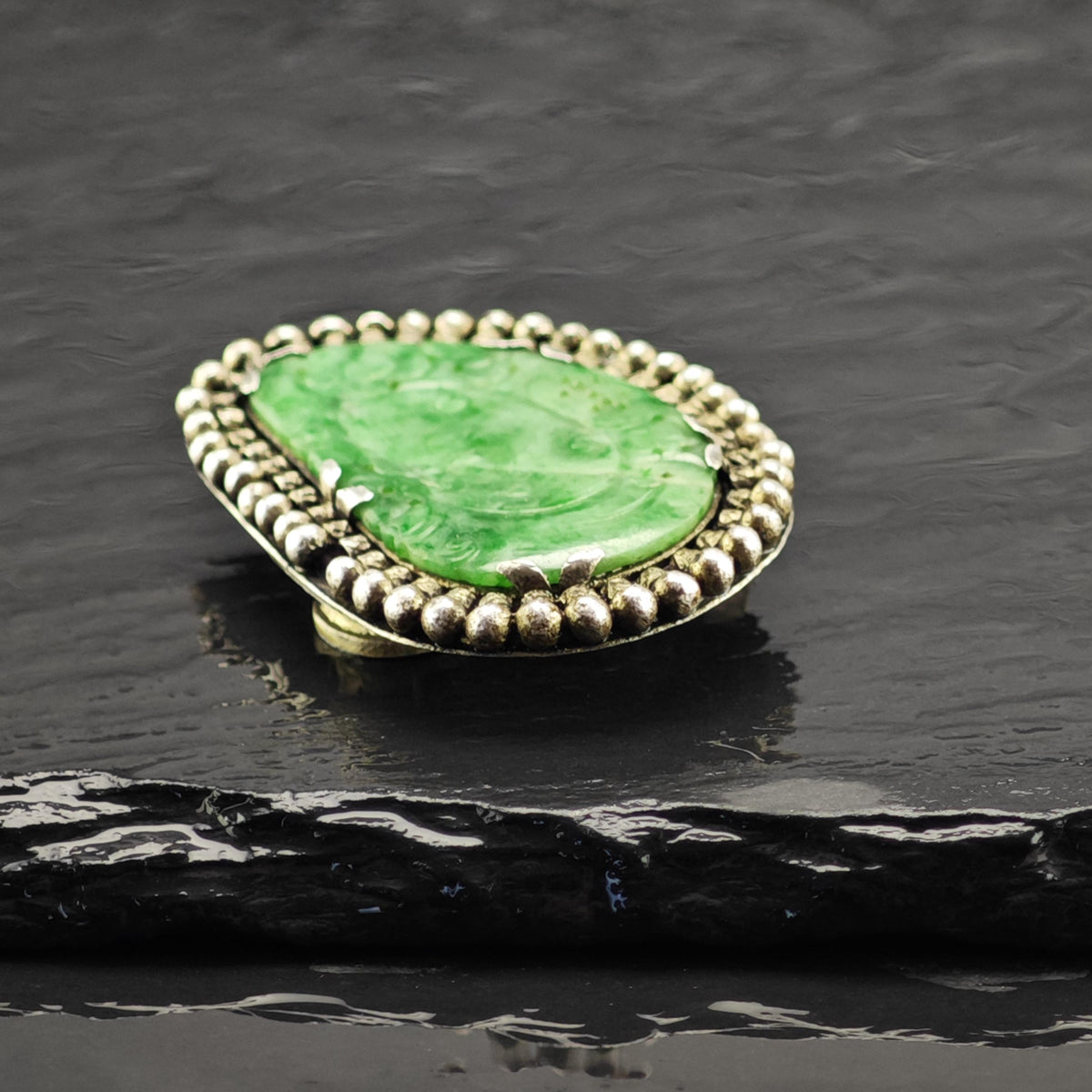 AS IS Carved Jadeite Jade Sterling Silver Fur Clip MISC0415