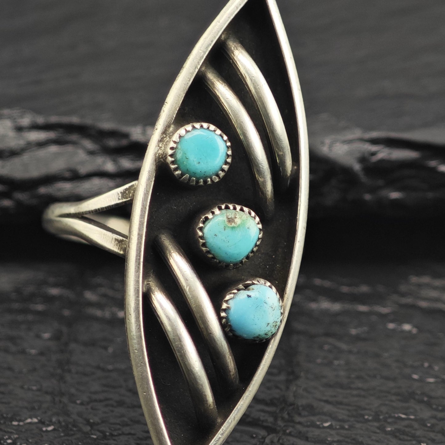 Zuni Petit Point Silver Arc Details Sterling Silver Ring Sz 8 1/2 R6655