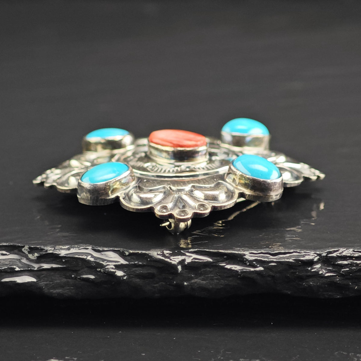 SW Turquoise & Spiney Oyster Brooch Sterling Silver B2241