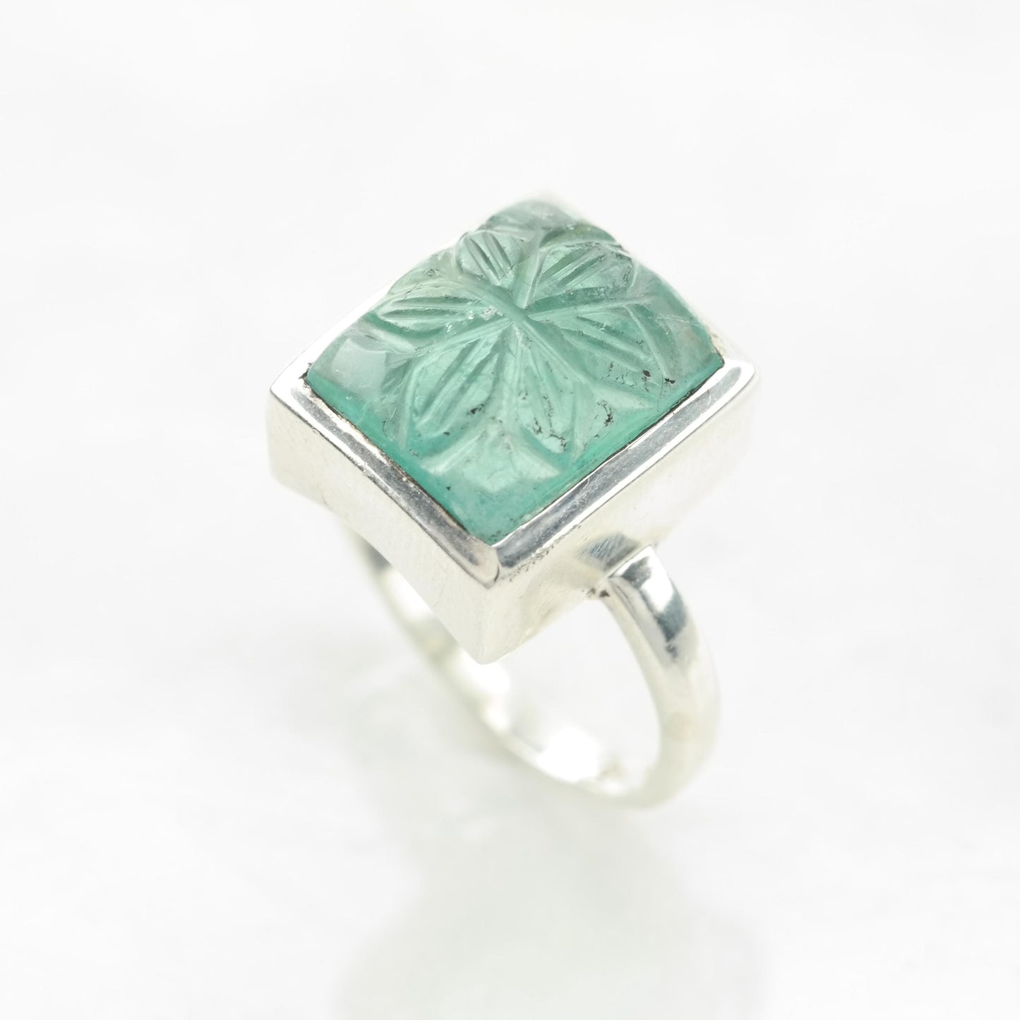 Vintage Carved Emerald Ring Sterling Silver Green Size 7