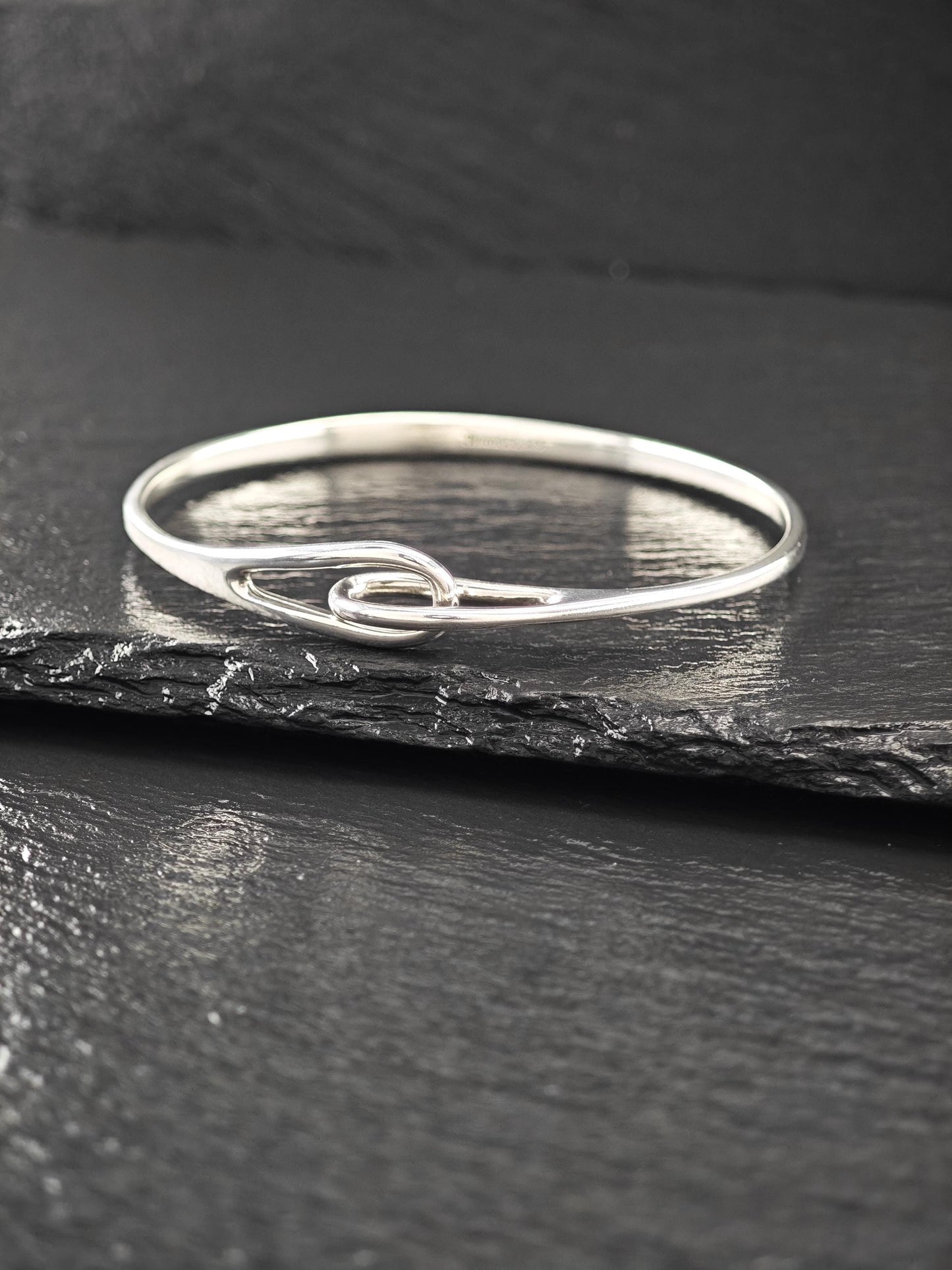 Tiffany & Co. Interlocked, Minimalist Bangle Bracelet Sterling Silver