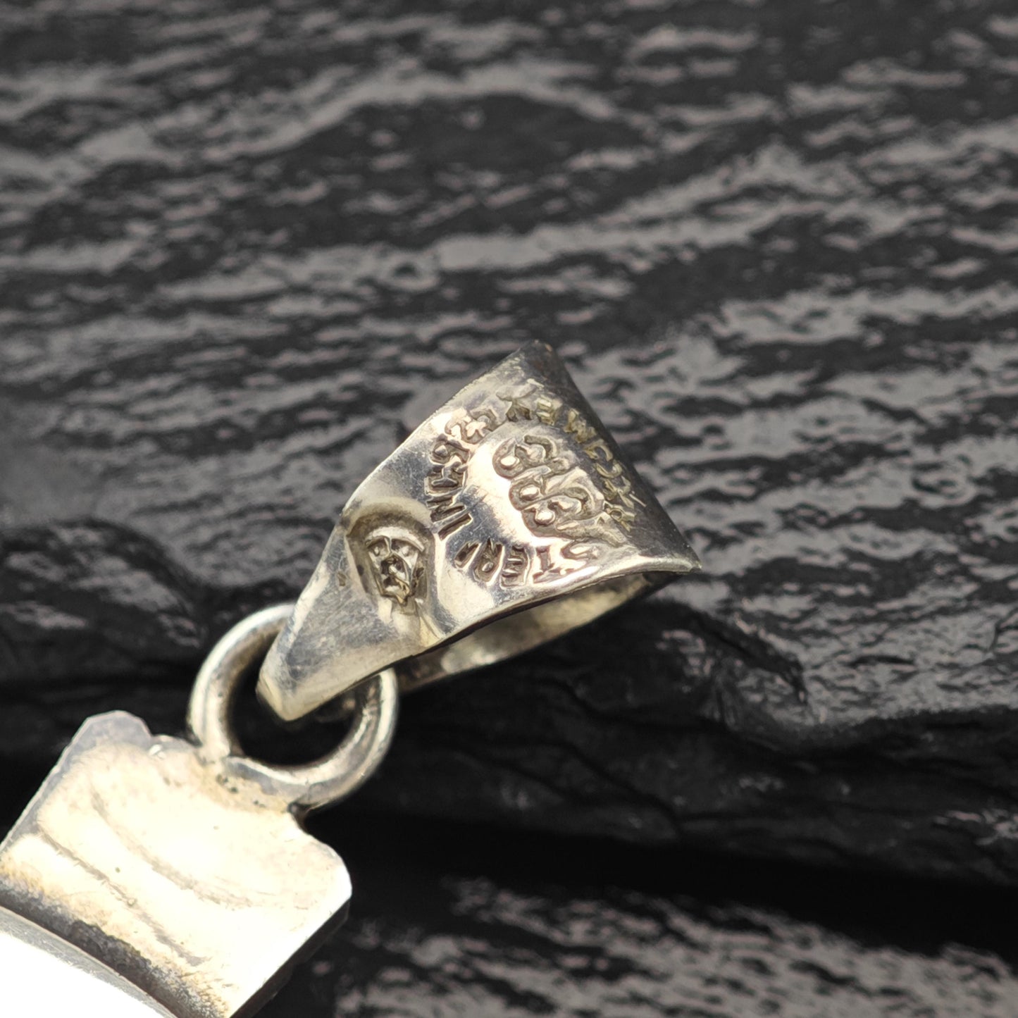 Lg Color Change Corrundum Mexican Pendant Sterling Silver P2827