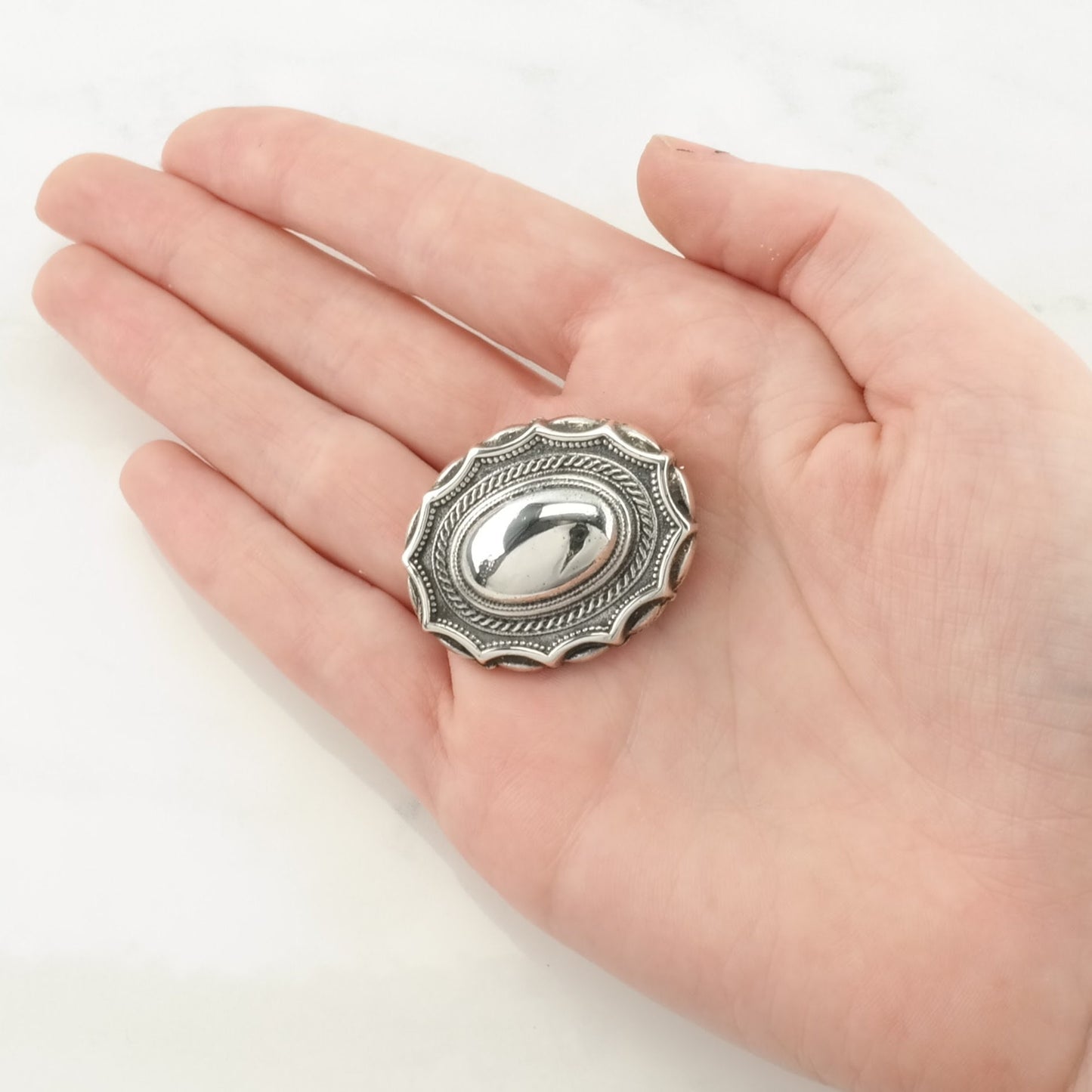 Vintage Victorian Style Sterling Silver Brooch Puffy Detailed