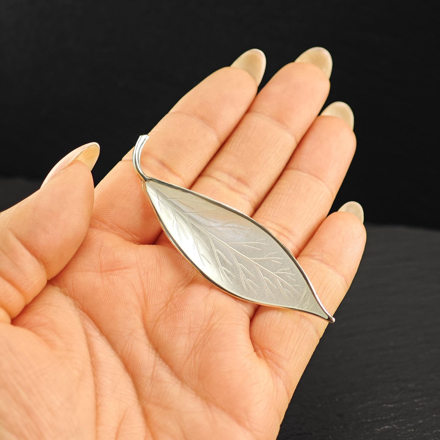 David Anderson Floral Sterling Silver Brooch White Gold Enamel Repaired