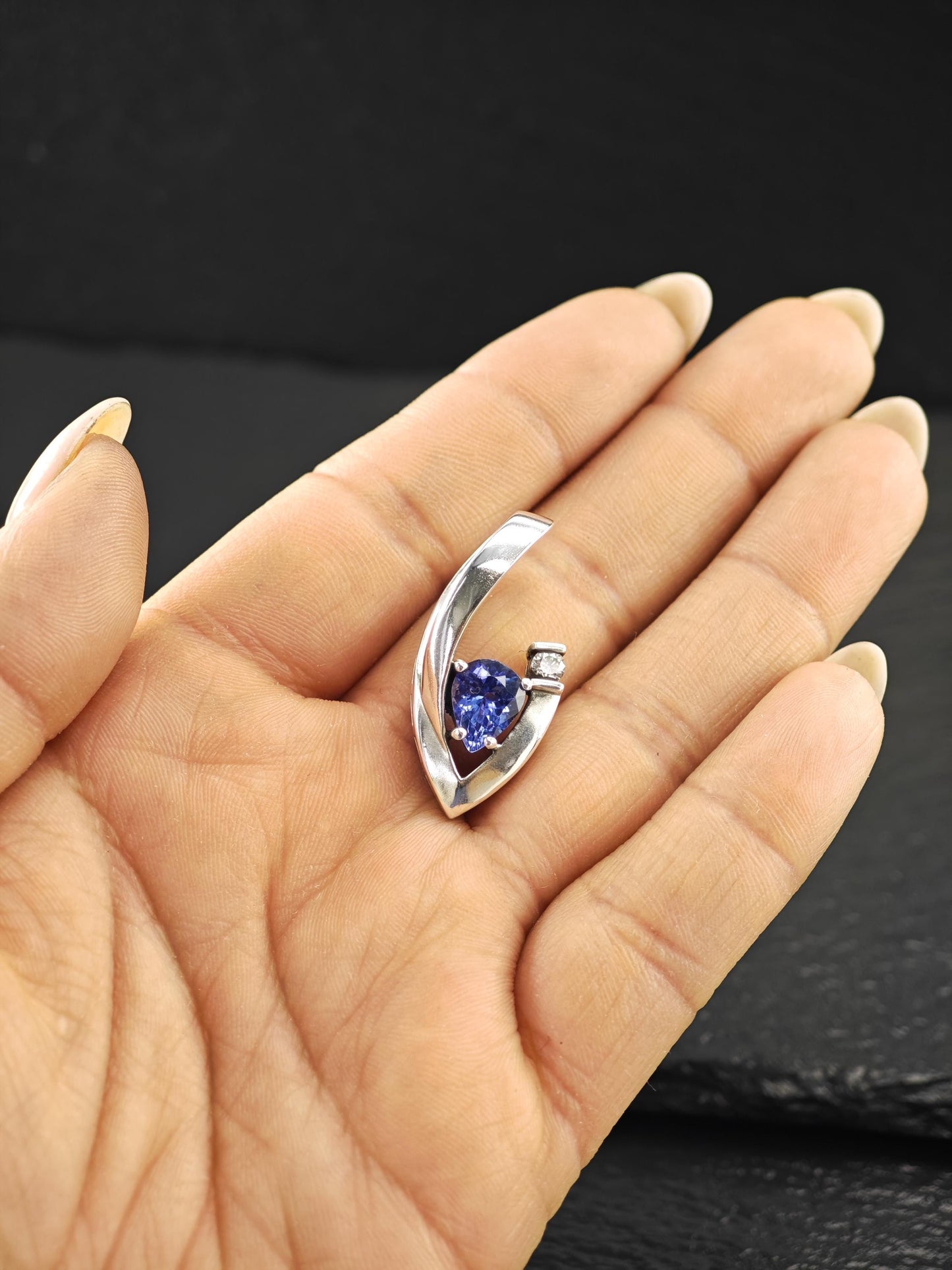 Scott Kay 1.88ct Tanzanite, Diamond Pendant Sterling Silver P2721