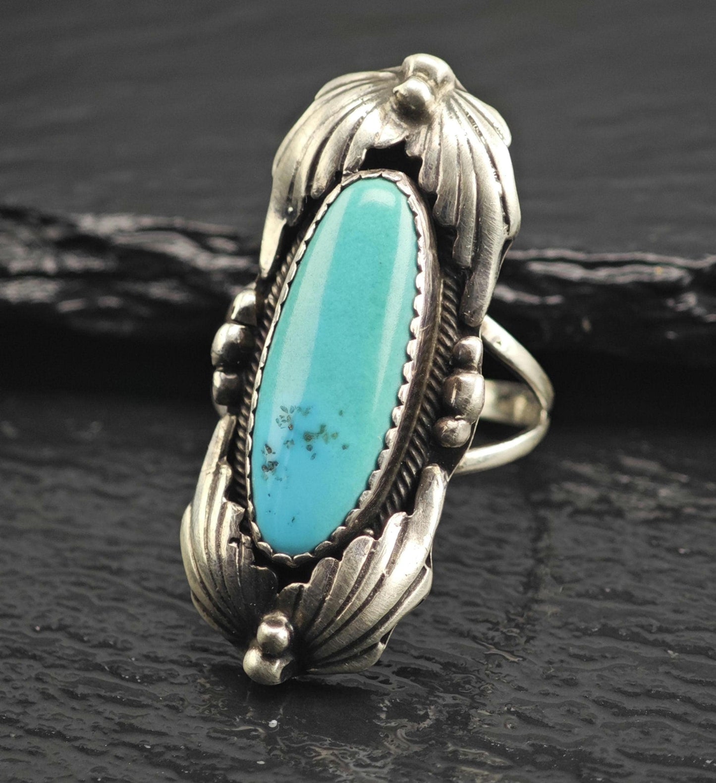 Oval Turquoise Feather Detail Sterling Silver Ring Sz 7 R6653