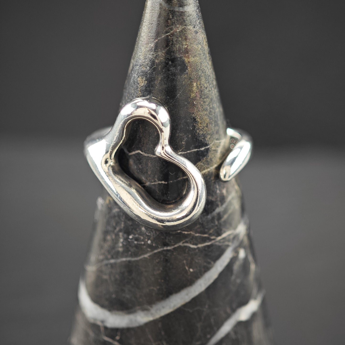 Vintage Tiffany, Elsa Peretti Heart Ring Sterling Silver Sz 5 3/4 R5931