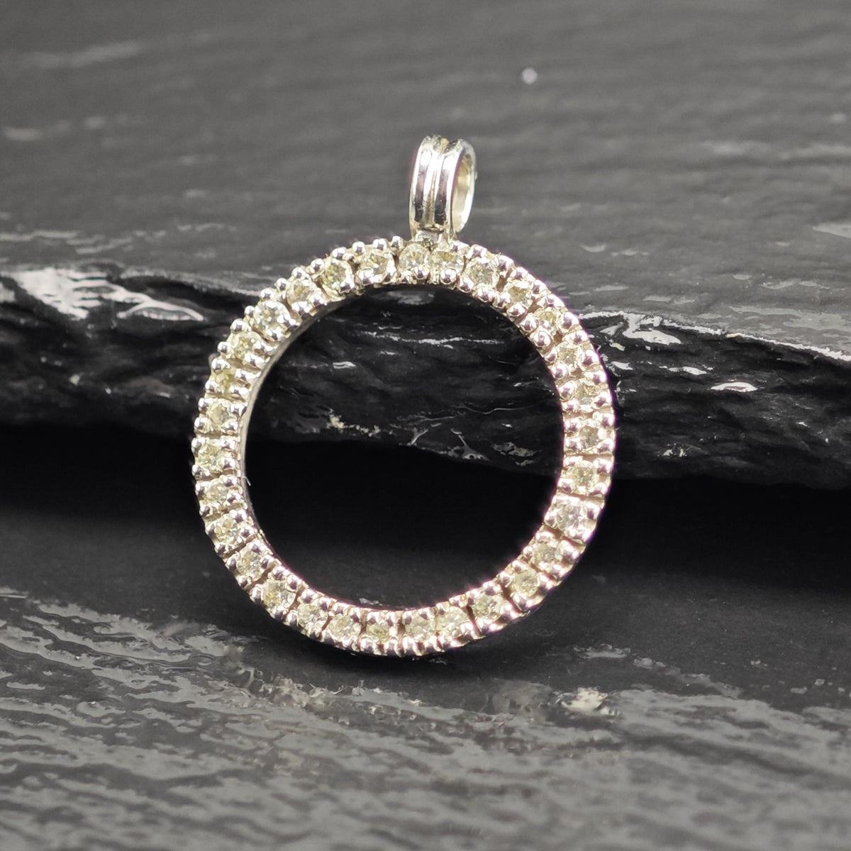 30 Diamond Circle Pendant 14K White Gold P3111