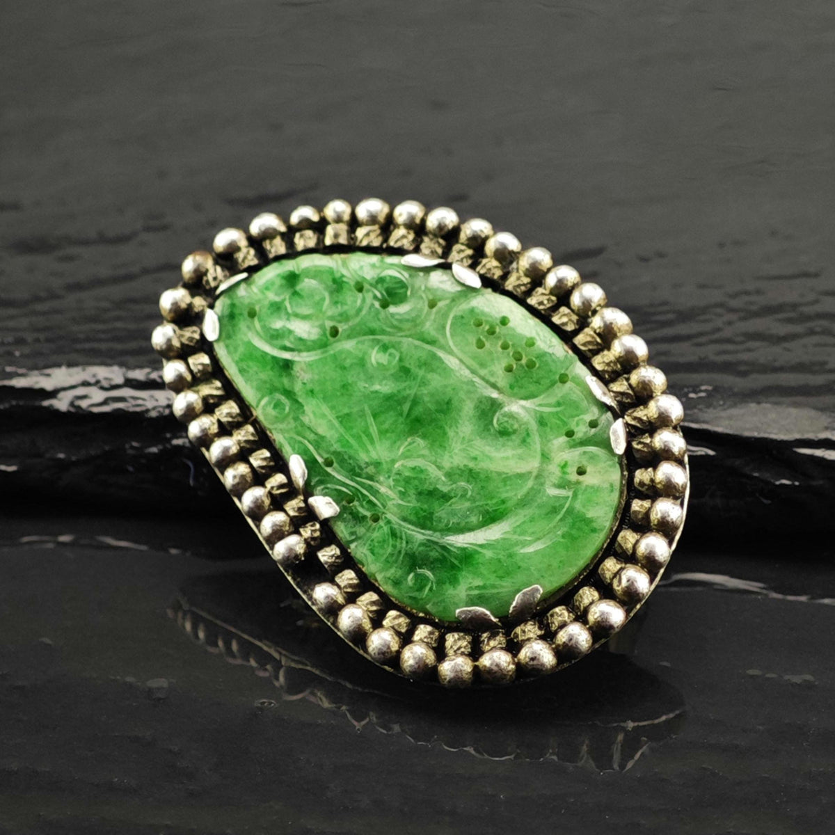 AS IS Carved Jadeite Jade Sterling Silver Fur Clip MISC0415