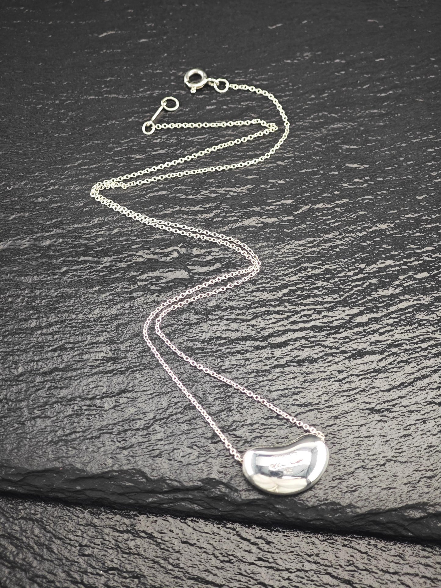 Vintage Tiffany & Co, Bean Necklace Sterling Silver N2498