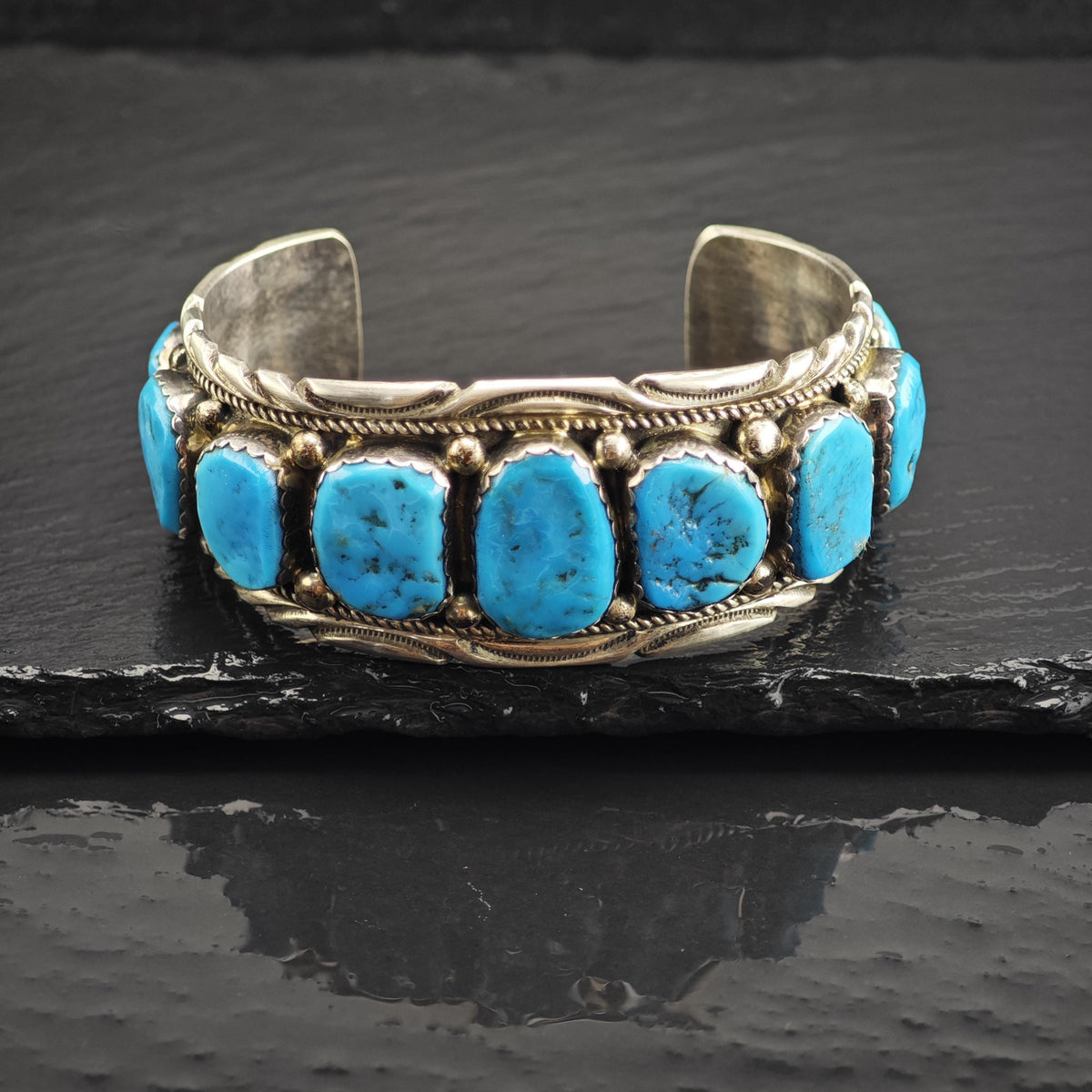 Vintage Navajo, Sleeping Beauty 9 Stone Turquoise Sterling Silver Cuff Sz 7" BR3128