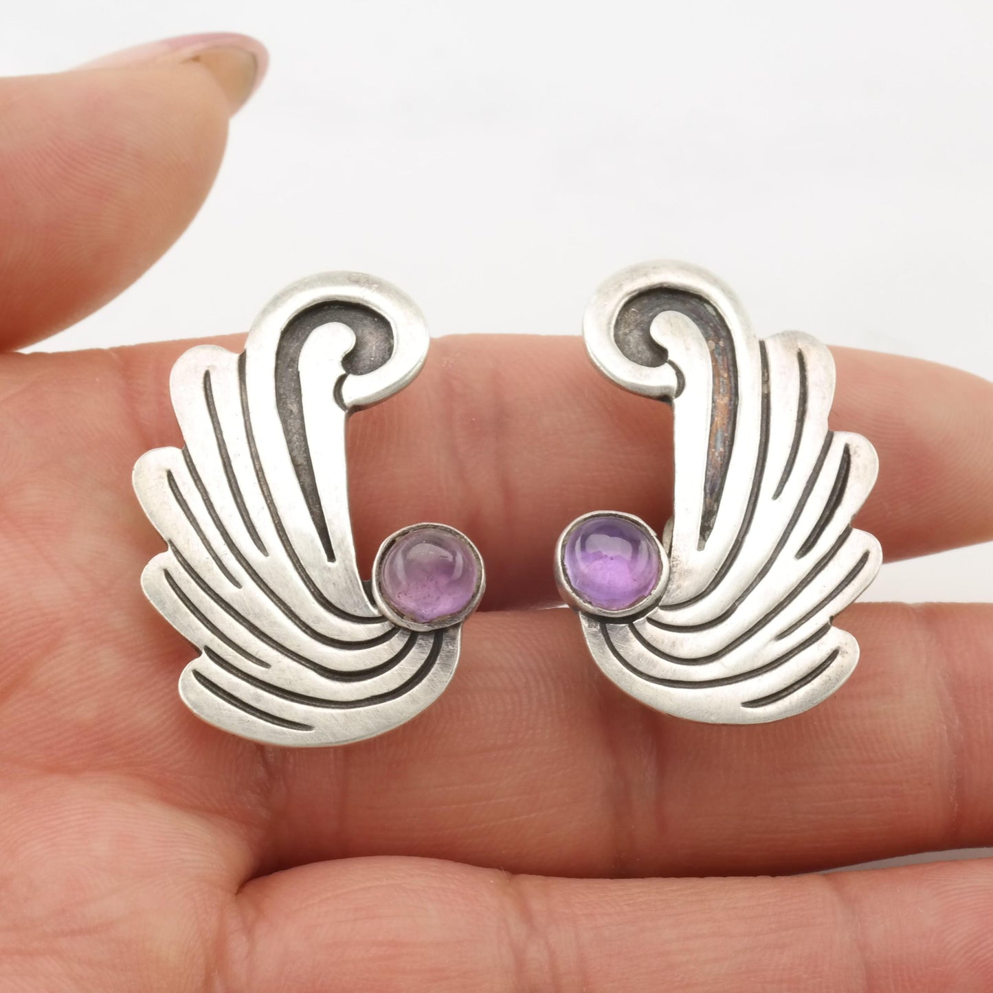 Vintage Taxco Amethyst Sterling Silver Screw Back Earrings Wings or Waves