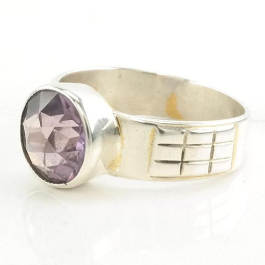 Vintage Soviet Silver Ring Color Change, Corundum Solitaire Sterling Purple Size 7 1/4