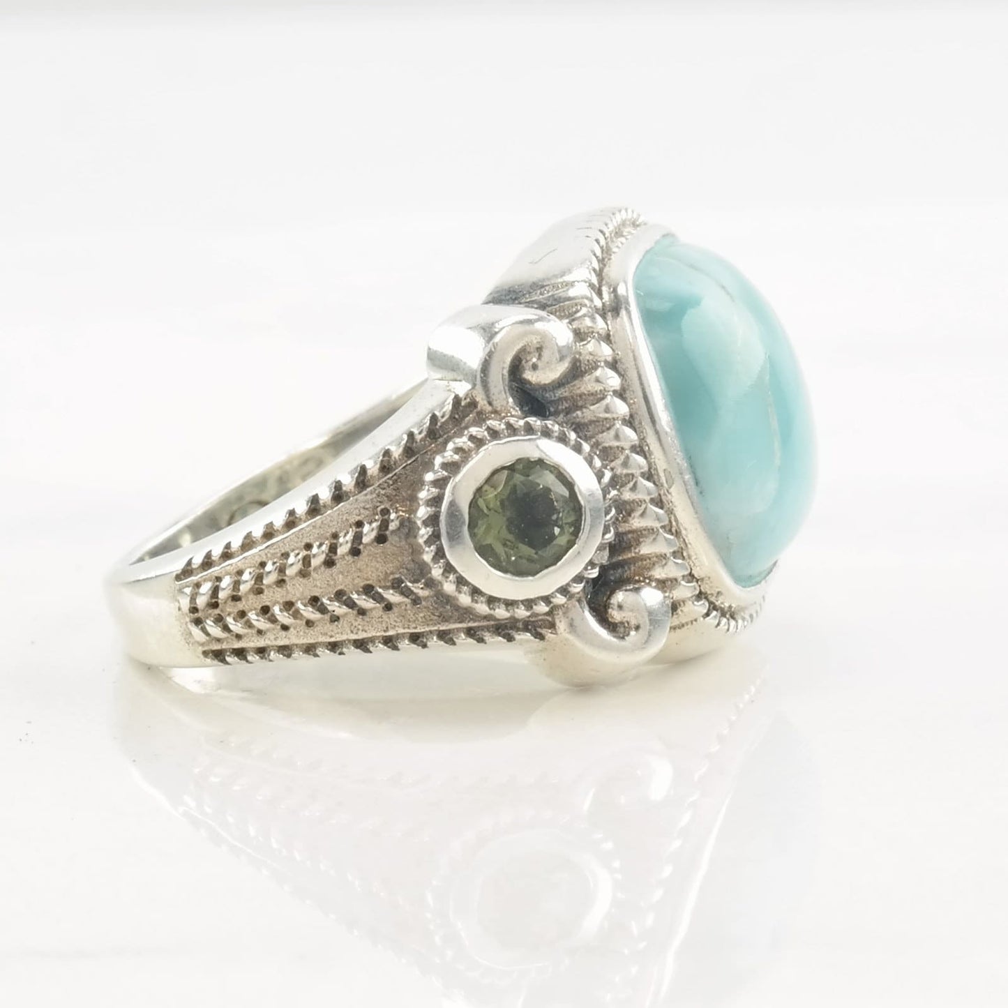 Designer Ring Larimar, Peridot Sterling Silver Size 6 3/4