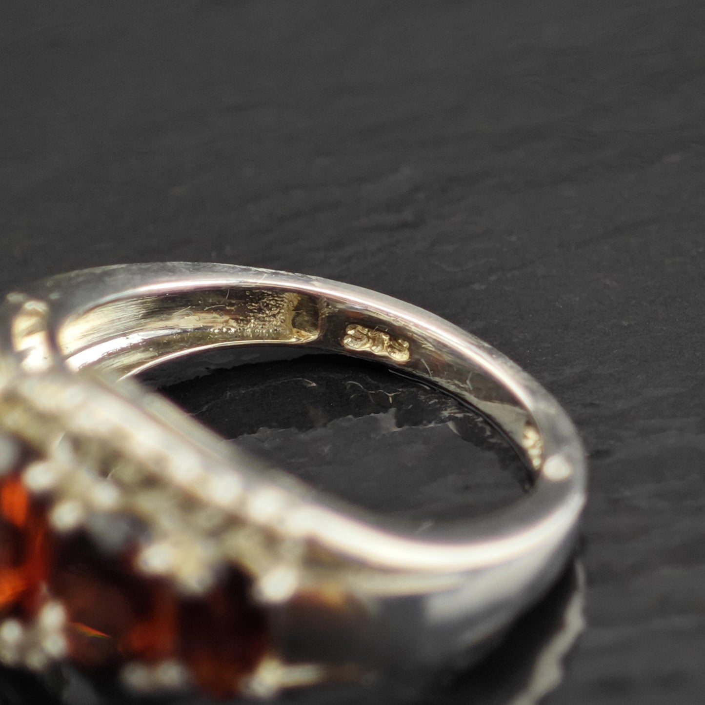 Red Garnet Band Sterling Silver Ring Sz 5 R6739