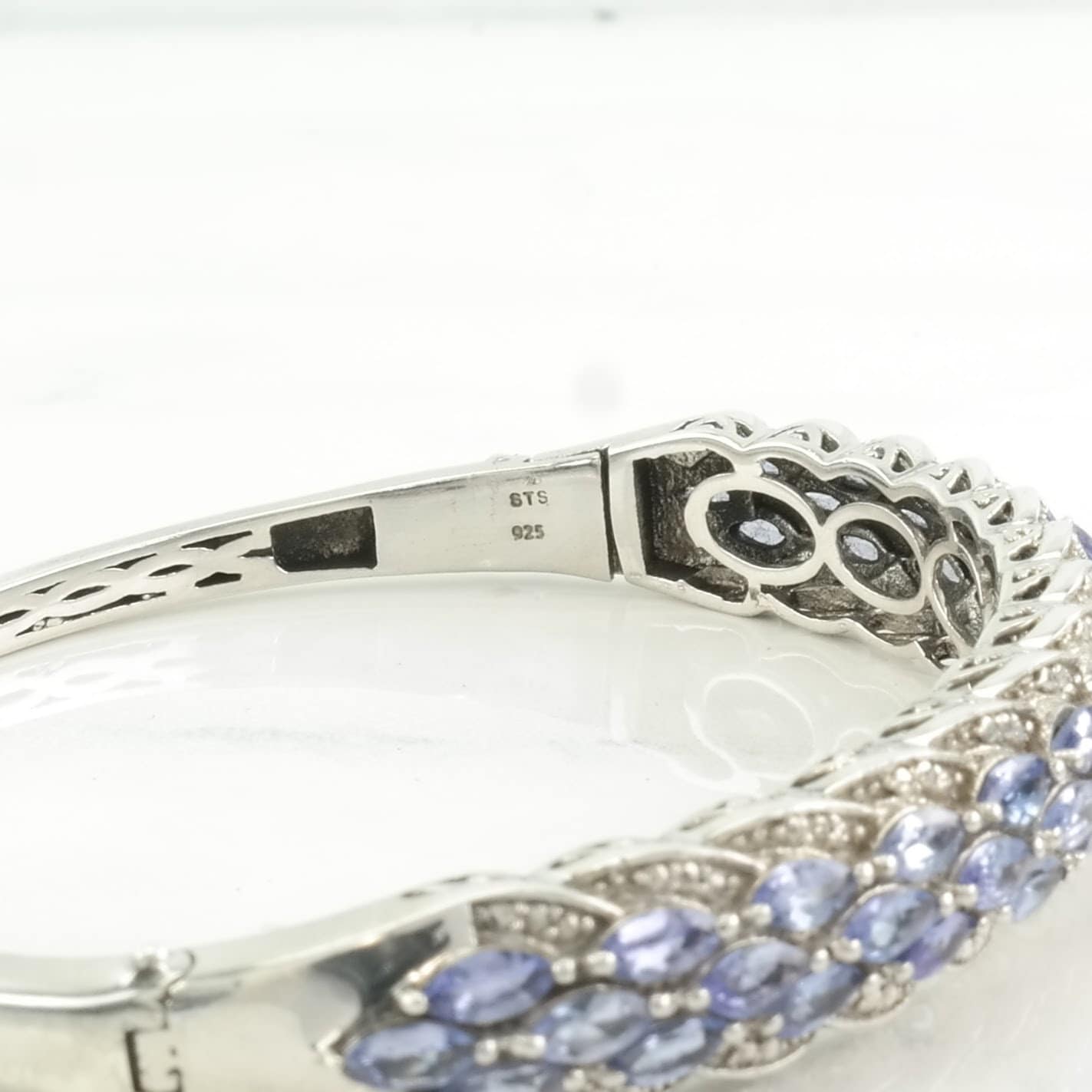 Vintage Sterling Silver Bangle Bracelet Purple Tanzanite Diamond