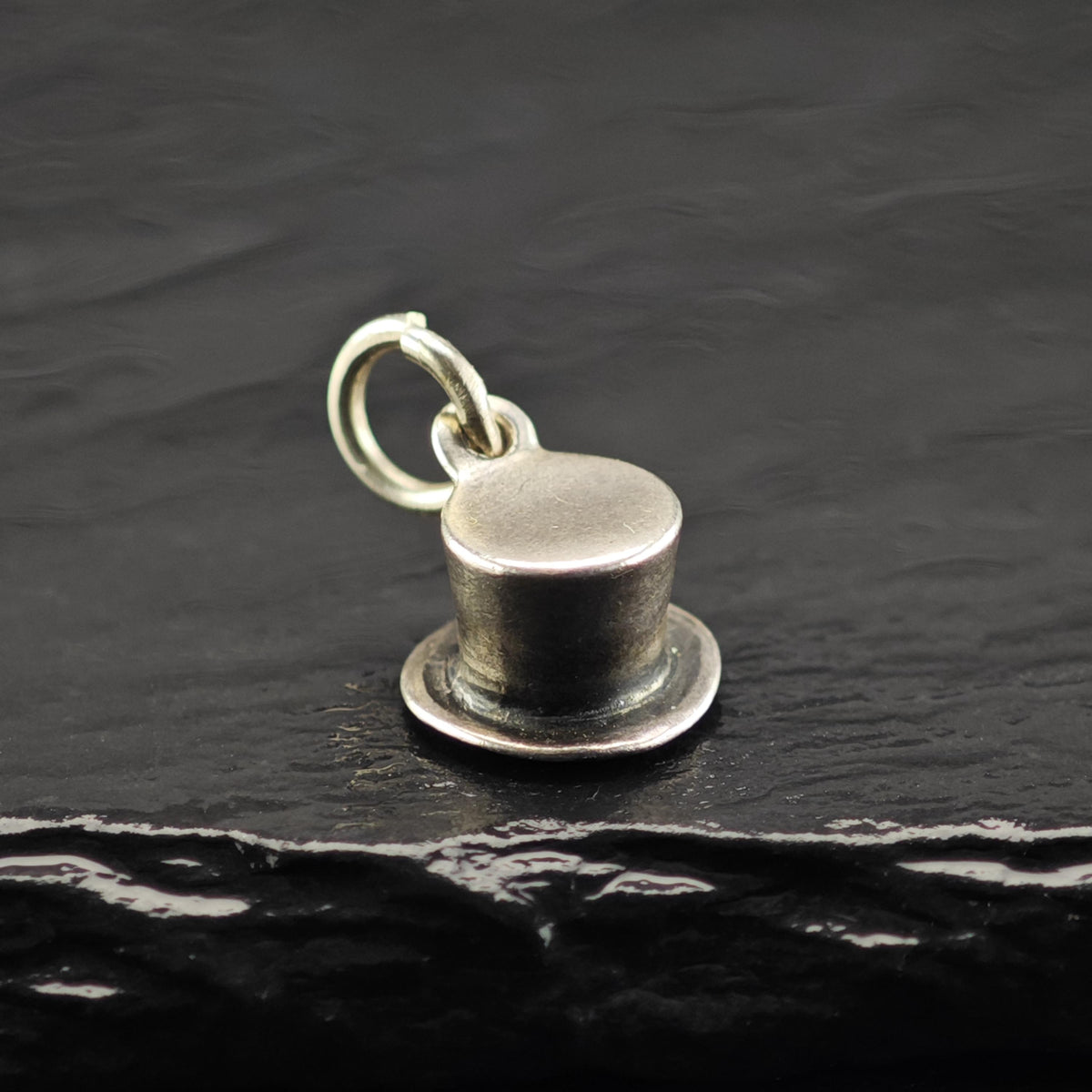 Vintage Retired James Avery Sterling Silver Top Hat Charm P3167