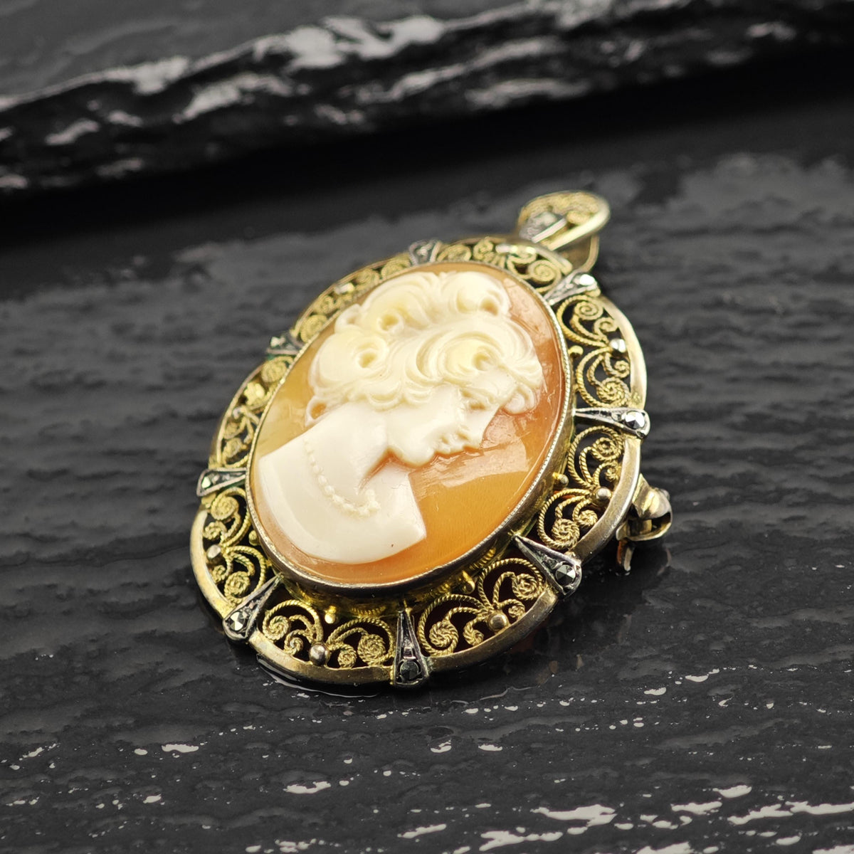Art Deco Cameo Gold Gilded Sterling Silver Pendant/Brooch P3126