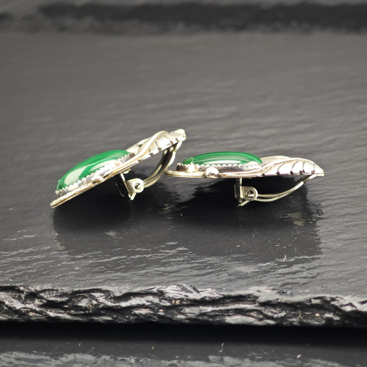 Vintage Native American Malachite Leaf ClipOn Sterling Silver Earrings ER3242