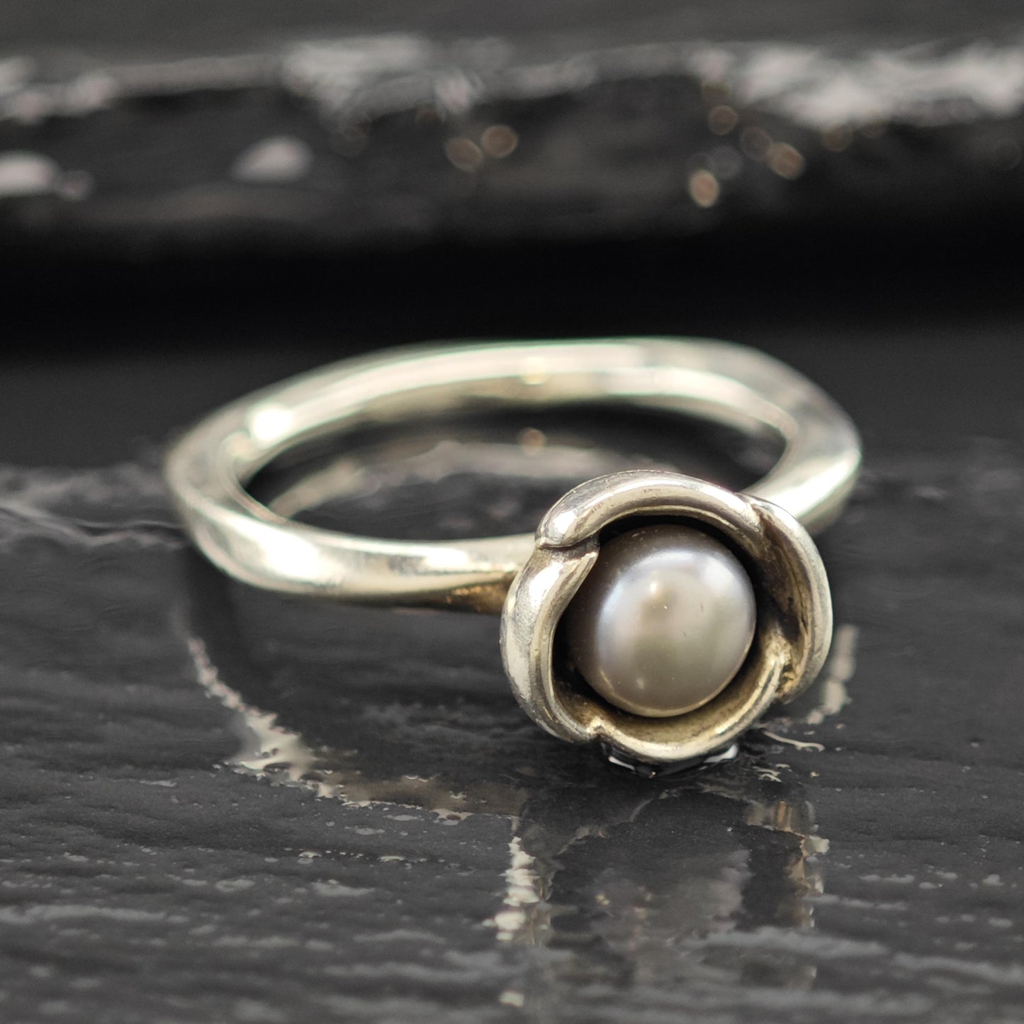 Pandora Grey Pearl Floral Ring Sterling Silver Sz 8